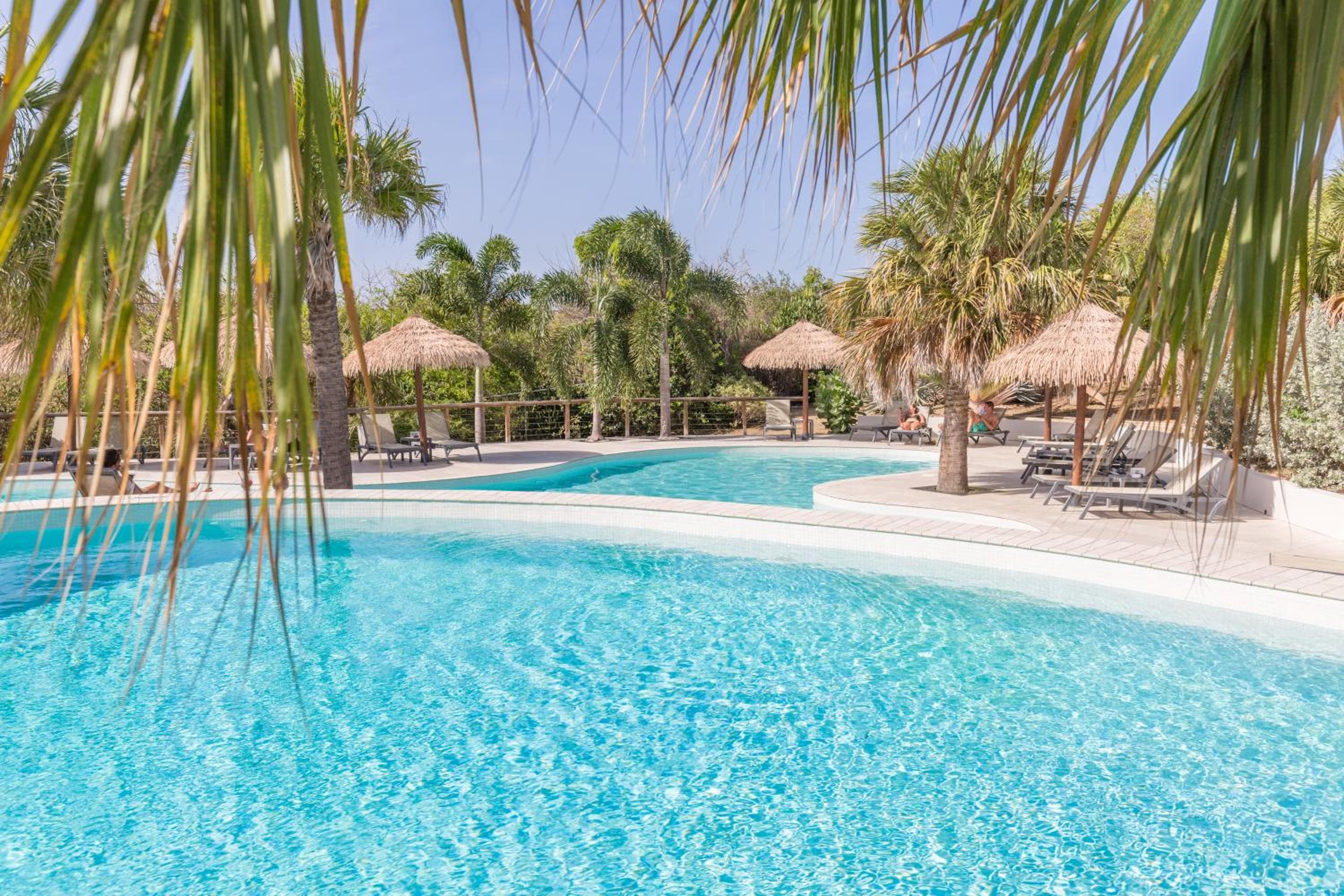 Morena Resort