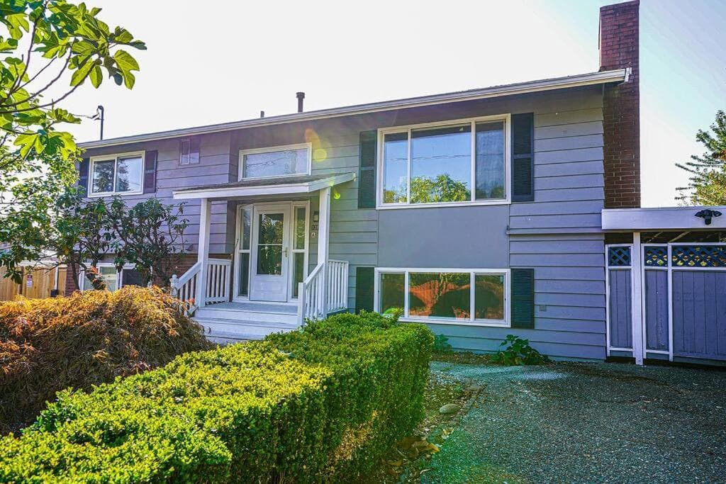 Spacious 4BR Home - 5 min to SeaTac Airport