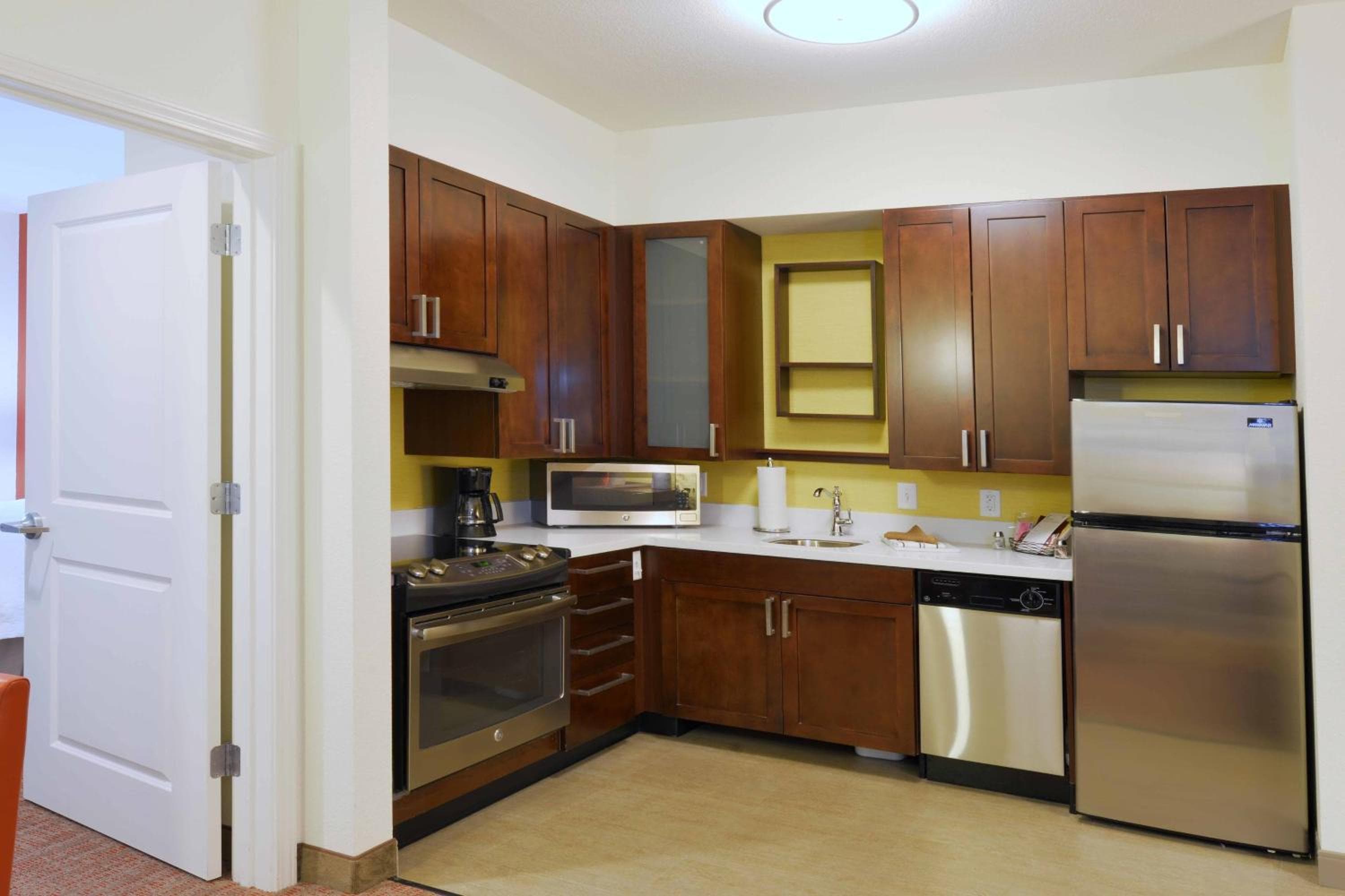 Residence Inn by Marriott Omaha Aksarben Village