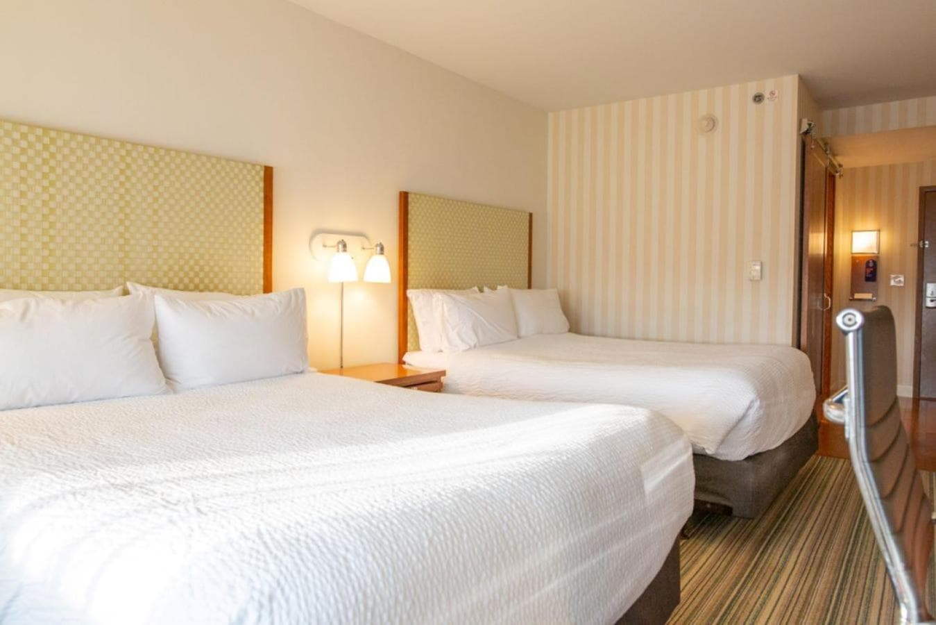 Holiday Inn Express Columbus Airport Easton