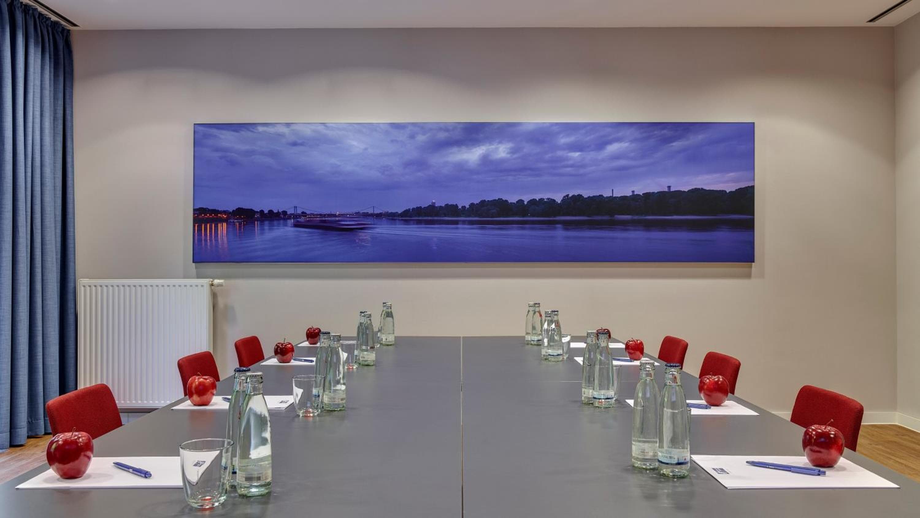 Holiday Inn Express Frankfurt Messe by IHG