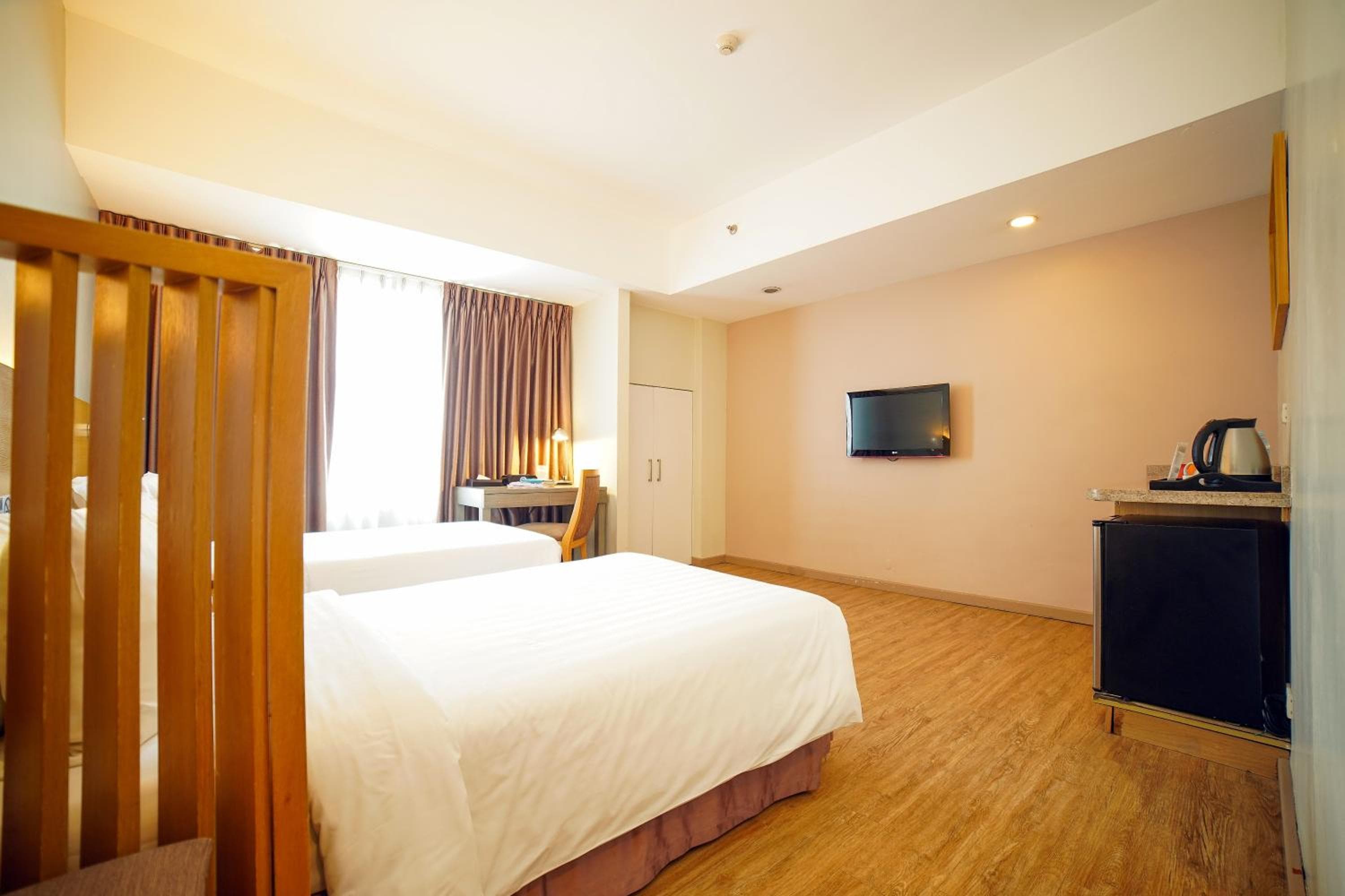 One Pacific Place Serviced Residences