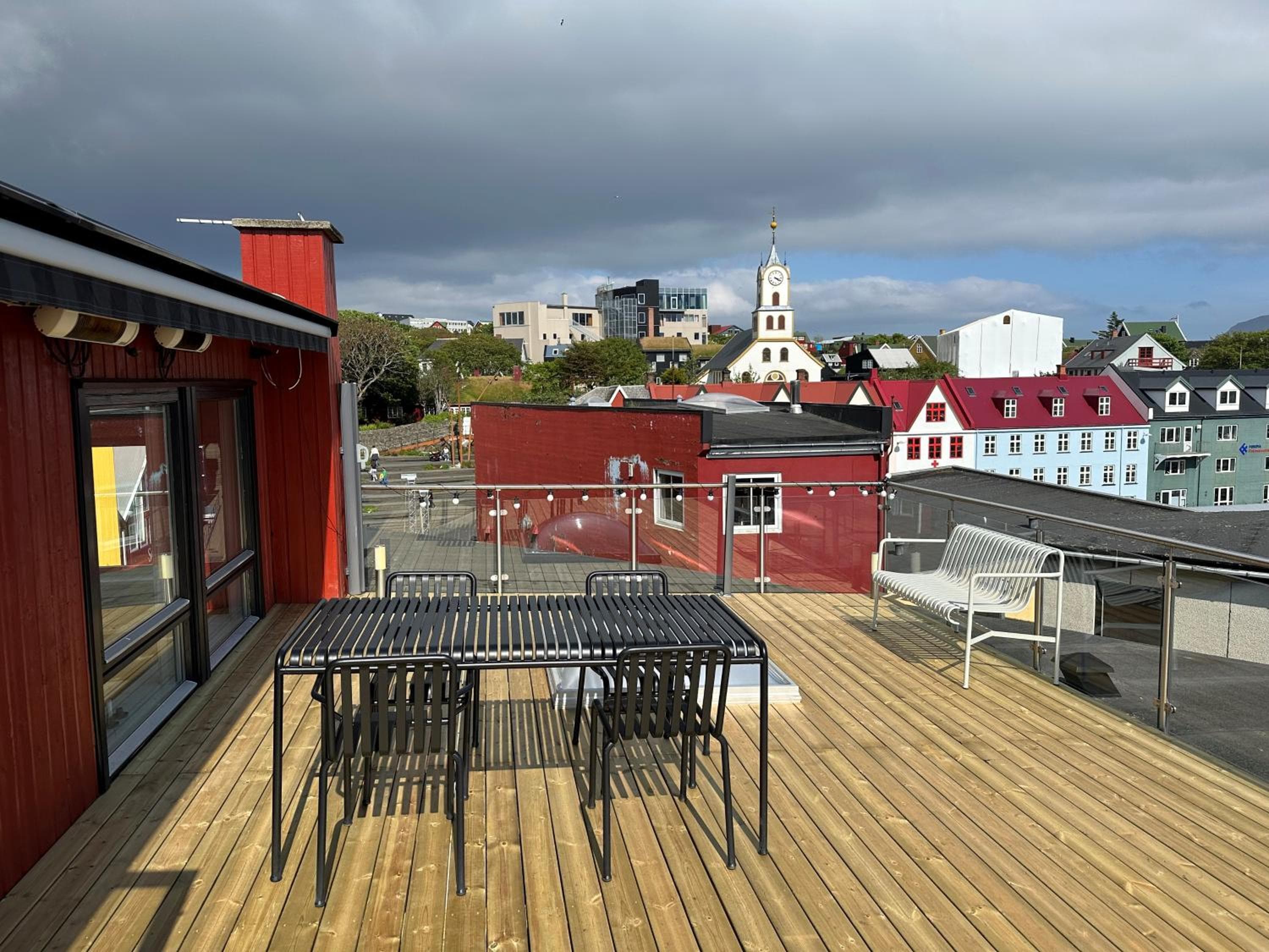 Harbour View / 2BR / City Centre