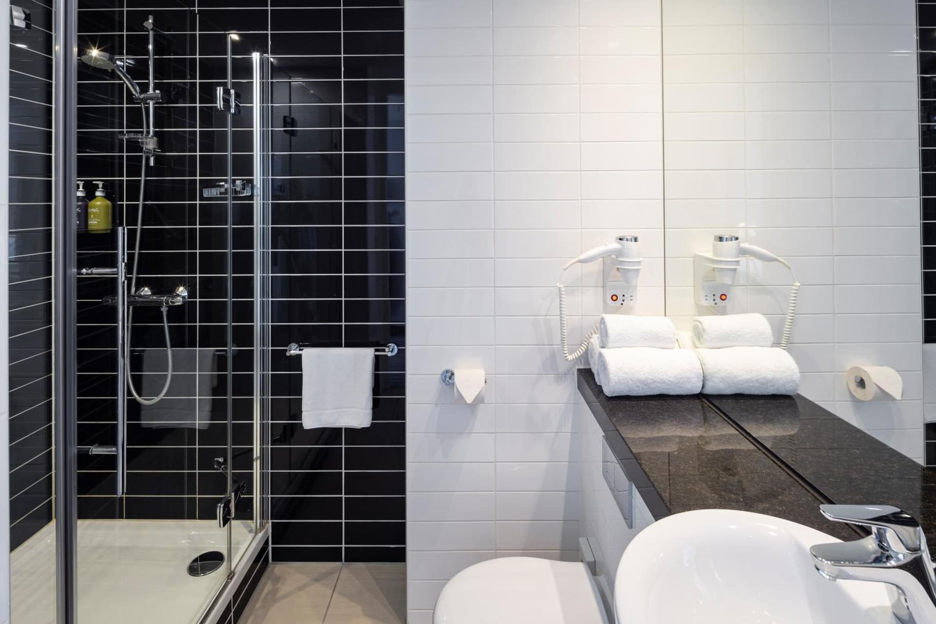 Holiday Inn Express Rotterdam - Central Station by IHG