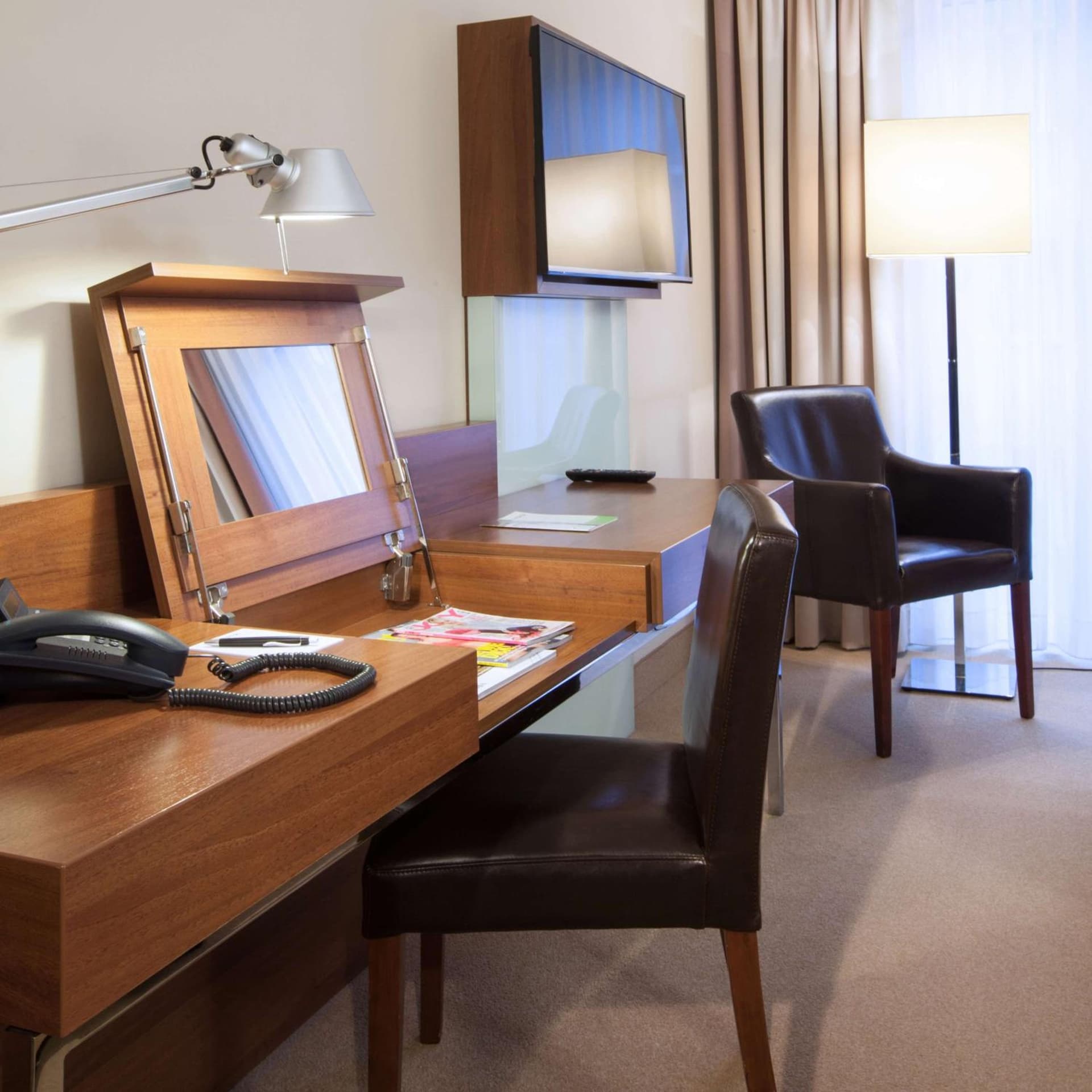 Lindner Hotel Hamburg am Michel, part of JdV by Hyatt
