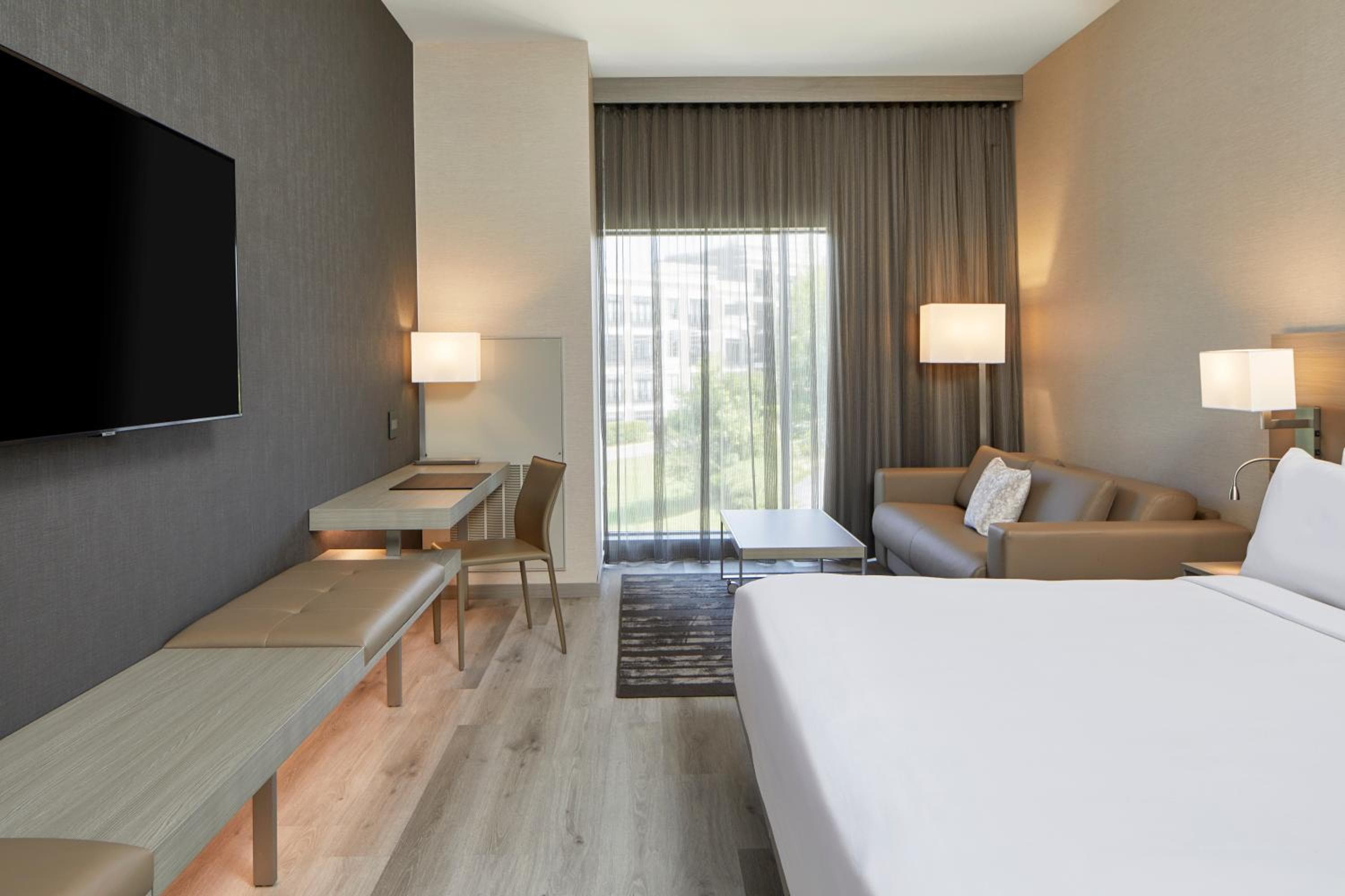 AC Hotel by Marriott Durham Duke University