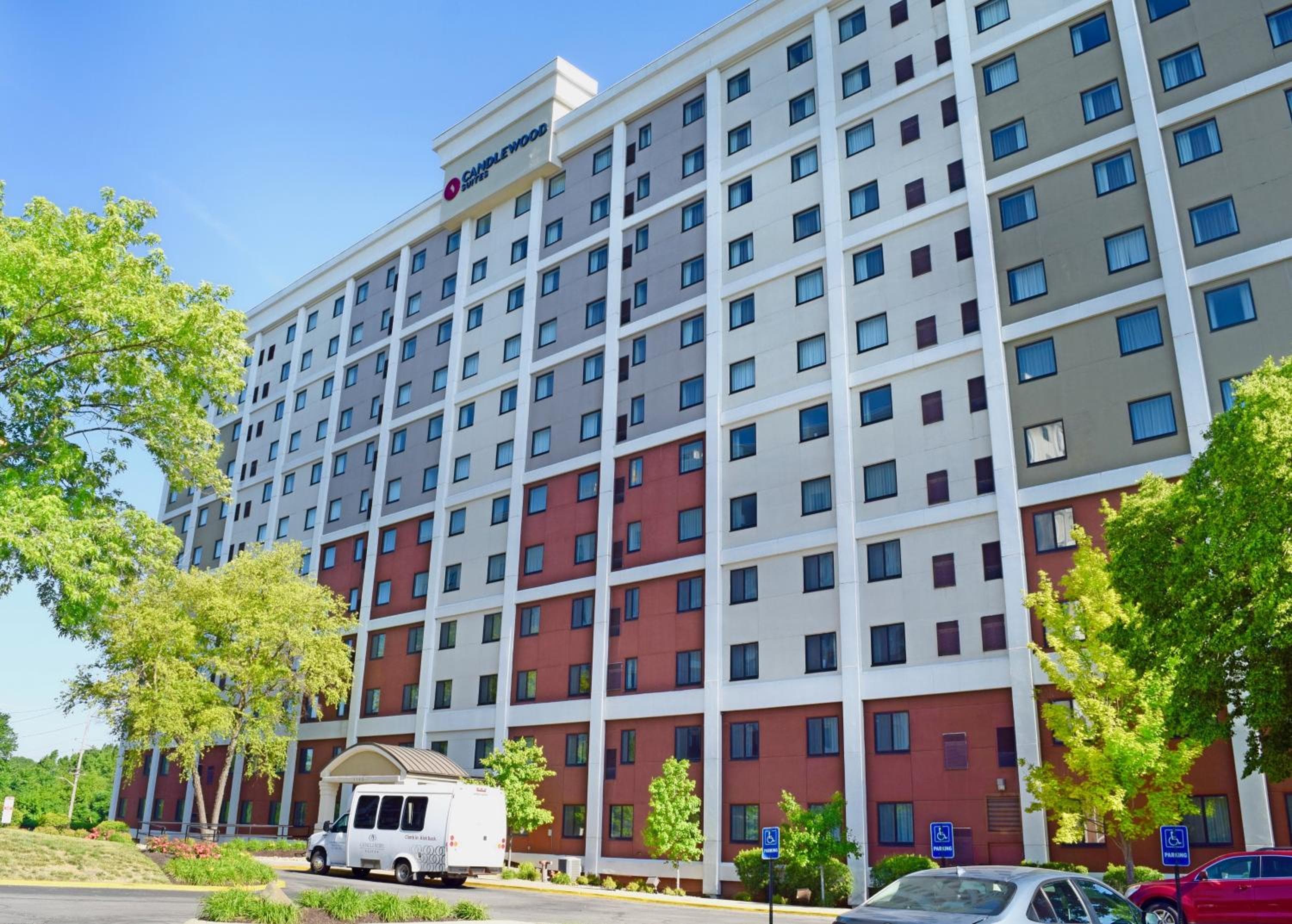 Candlewood Suites Indianapolis Downtown Medical District by IHG