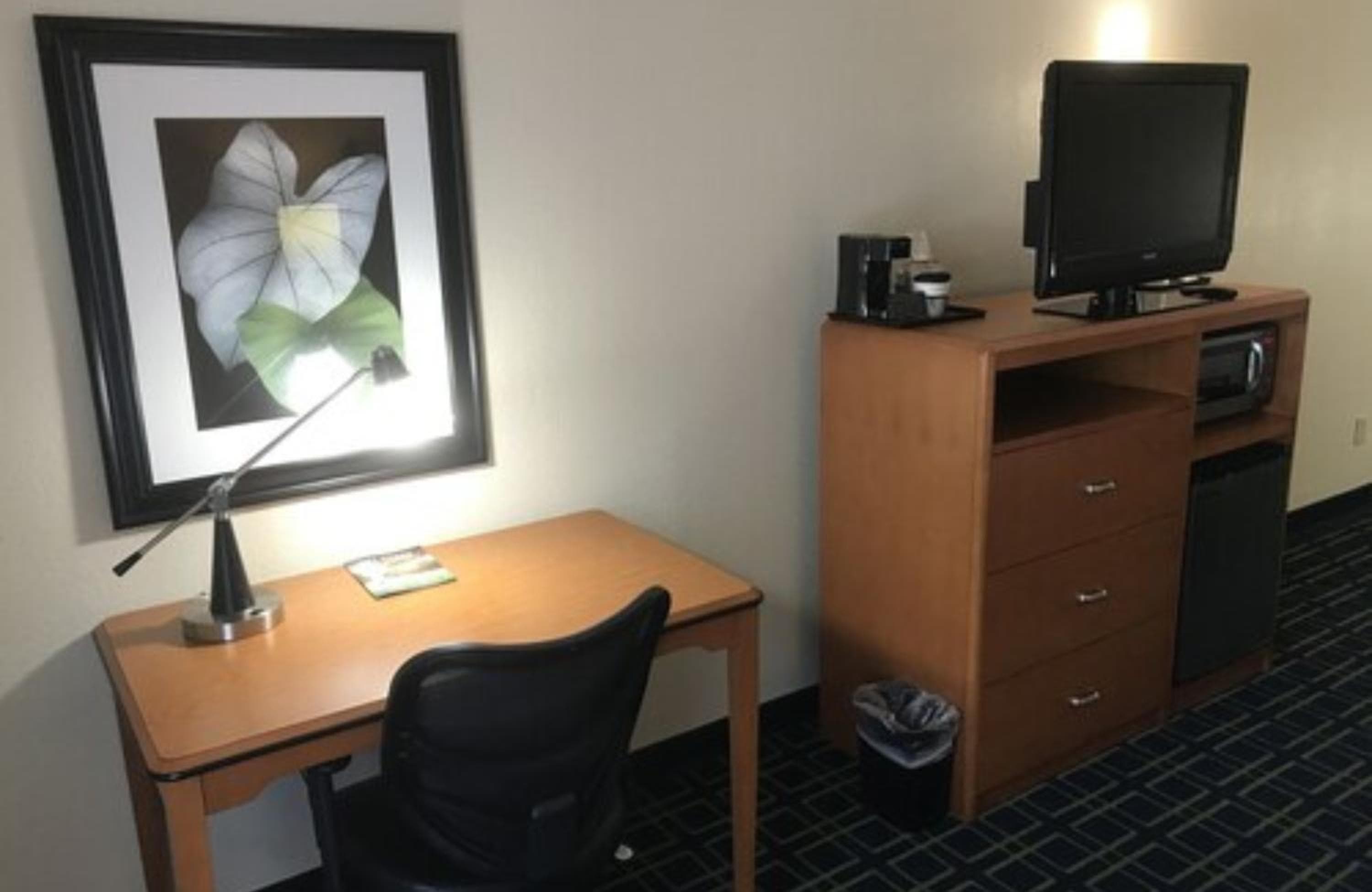 City Express By Marriott Shepherdsville Louisville