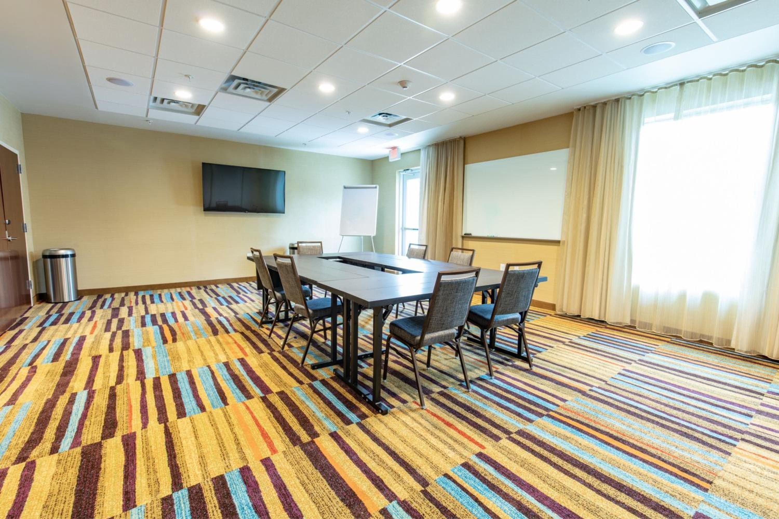 Fairfield Inn & Suites by Marriott Atlanta Woodstock