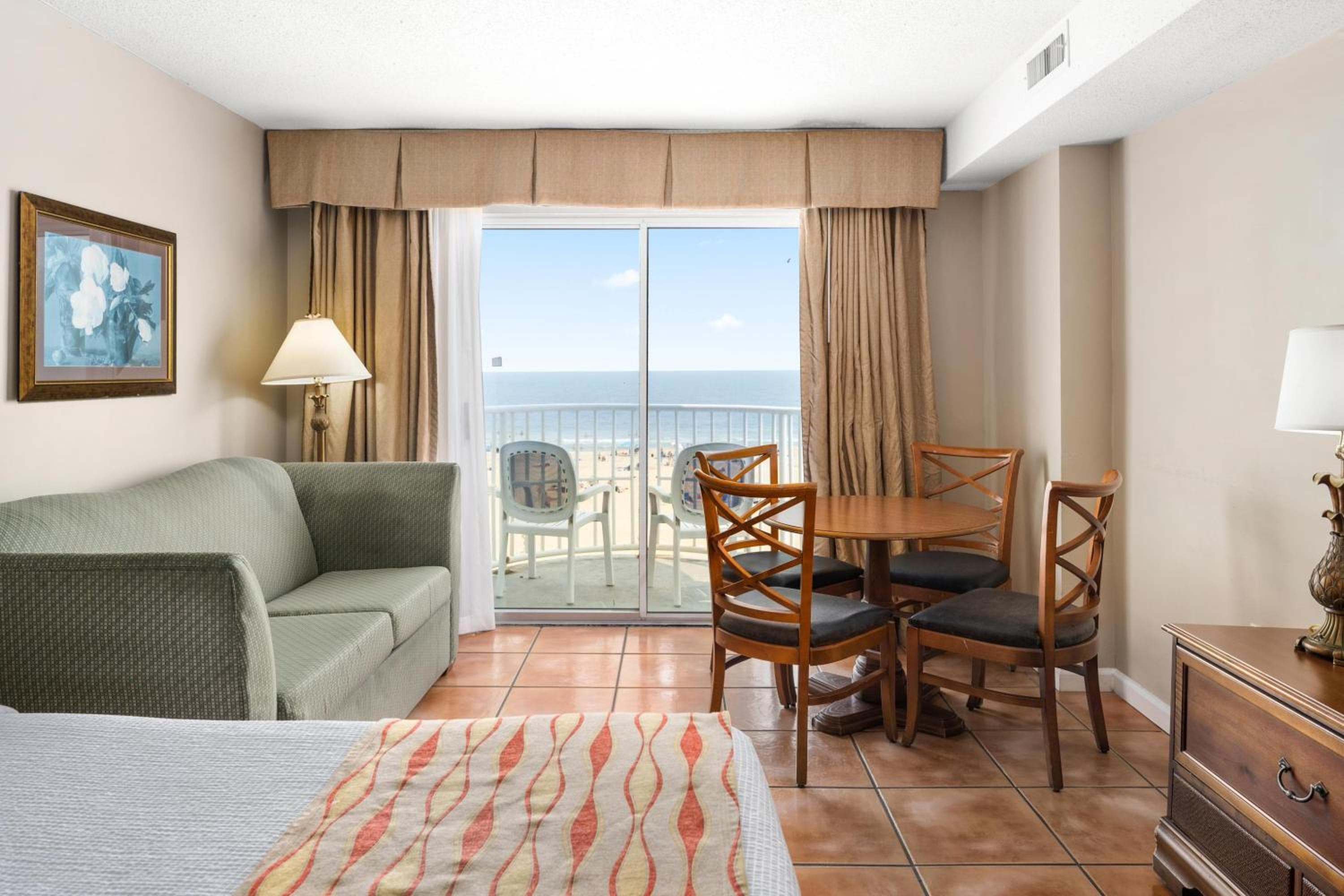 Tidelands Caribbean Boardwalk Hotel and Suites