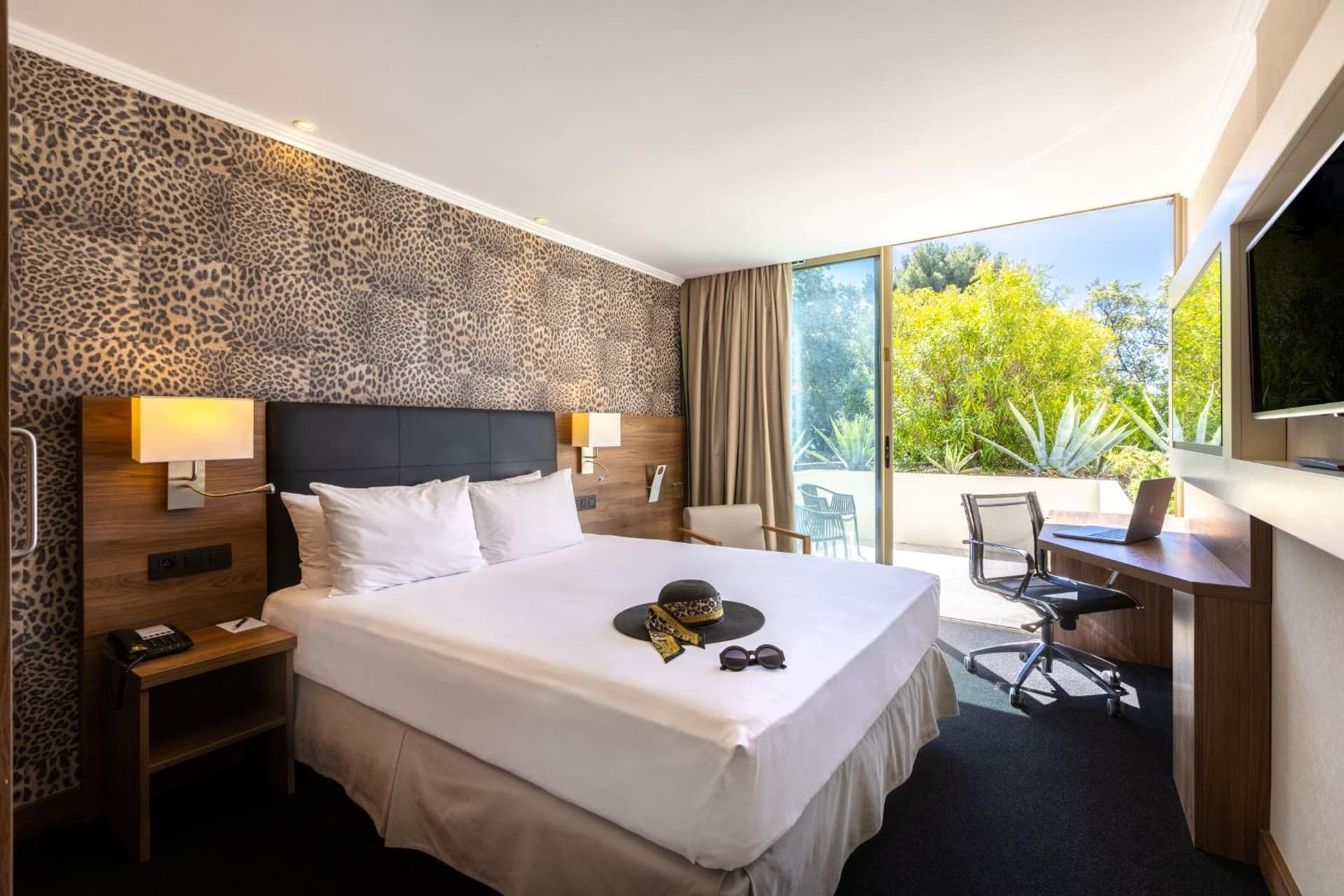 Radisson Hotel Cannes Seaside