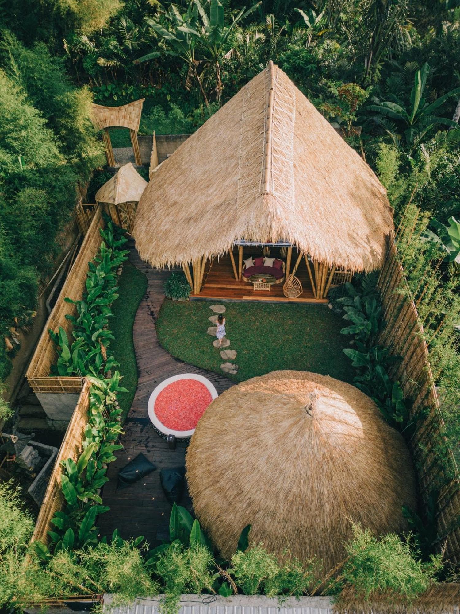 Balikayanas - Ellena House