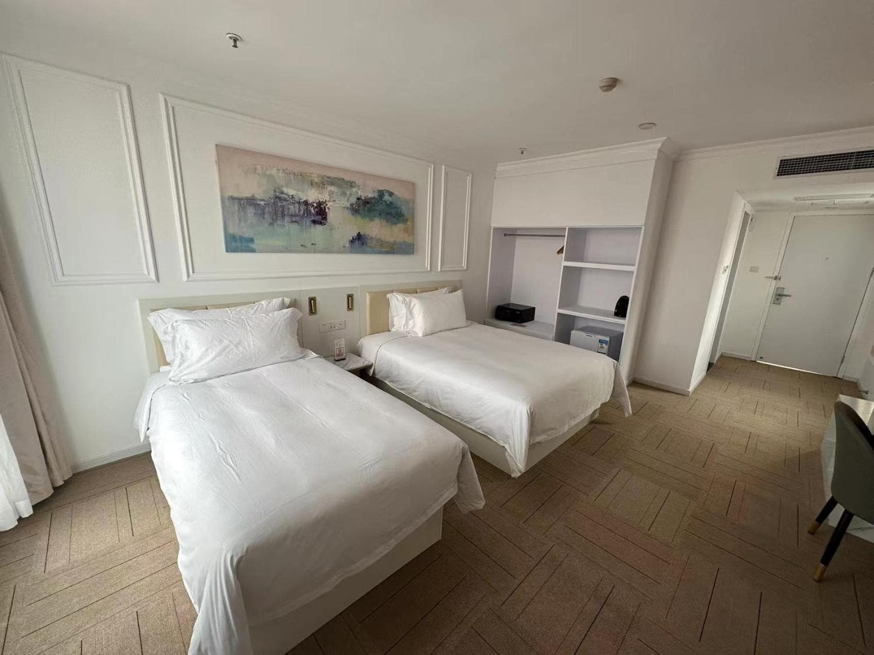 Magnificent International Hotel