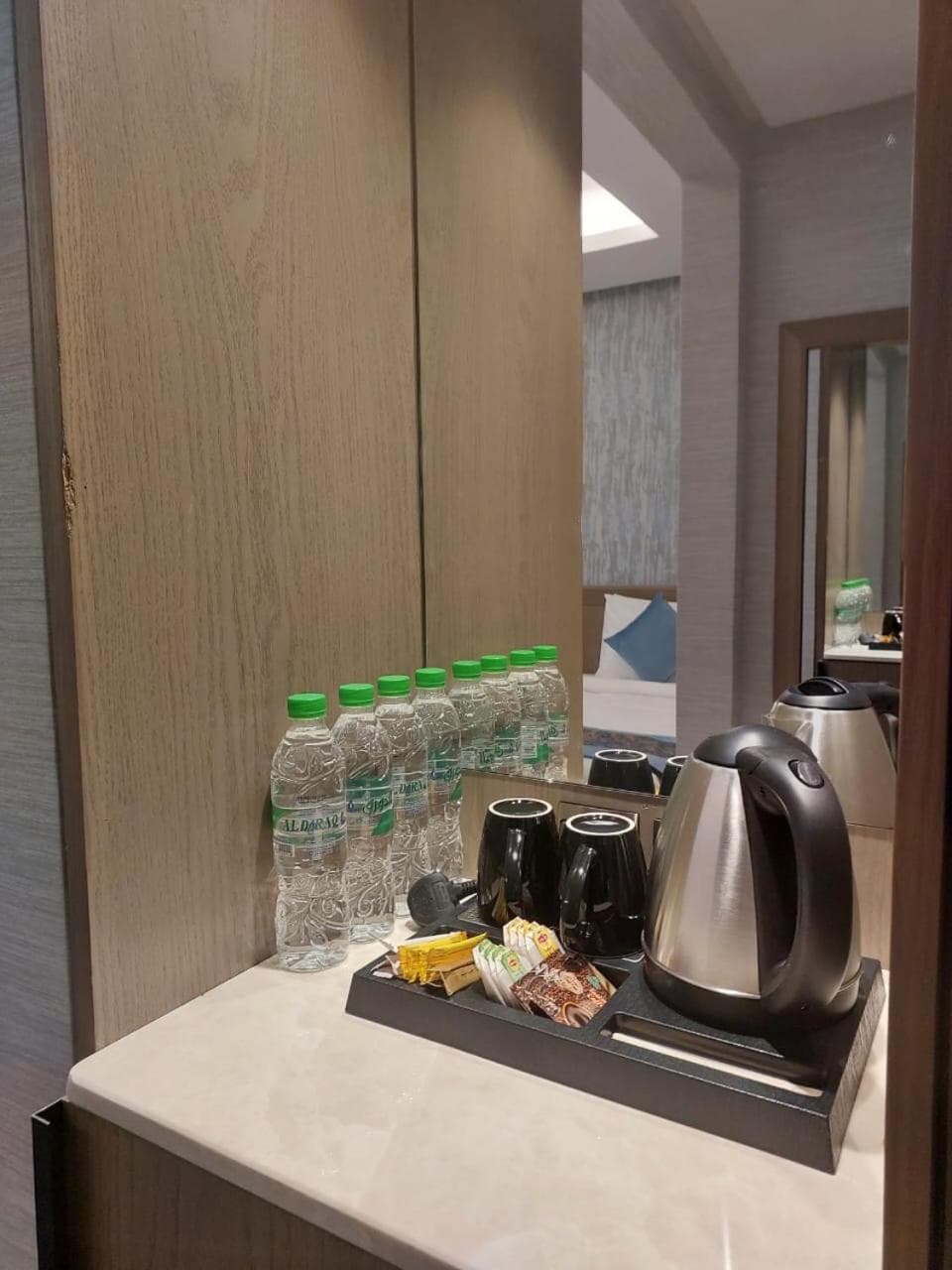 VALY Al-Madinah Hotel