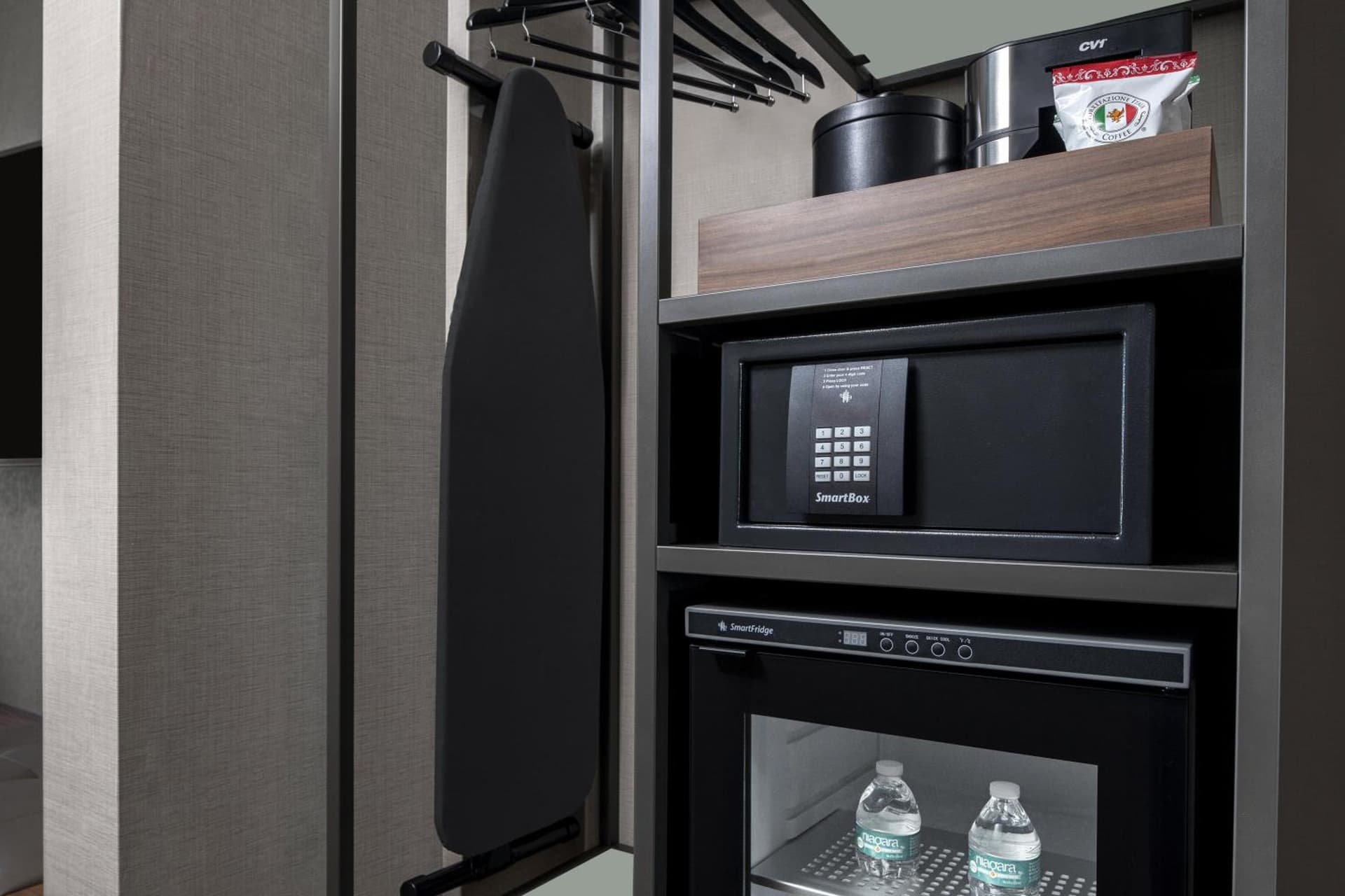 AC Hotel by Marriott Lansing University Area