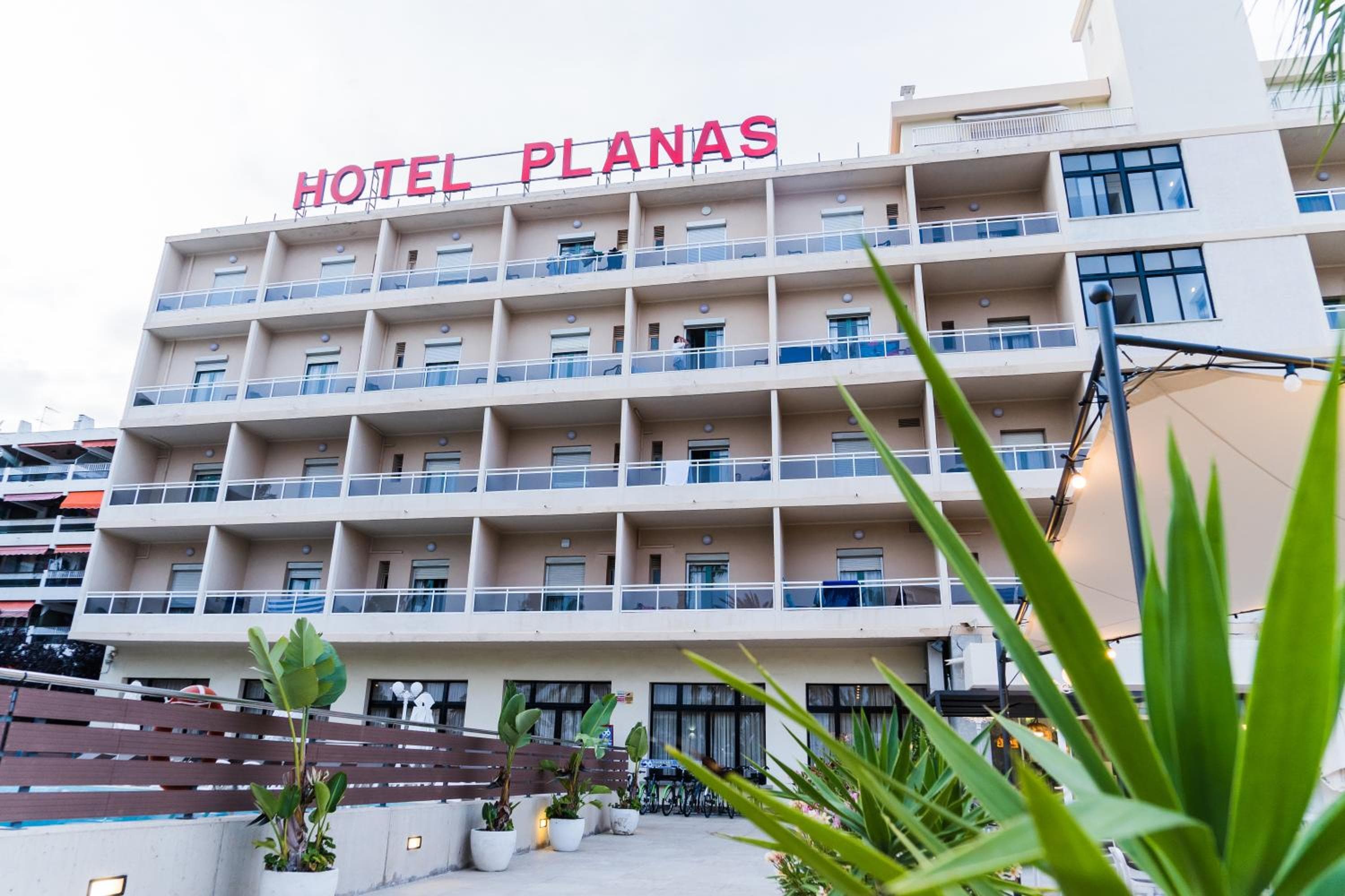 Hotel Planas