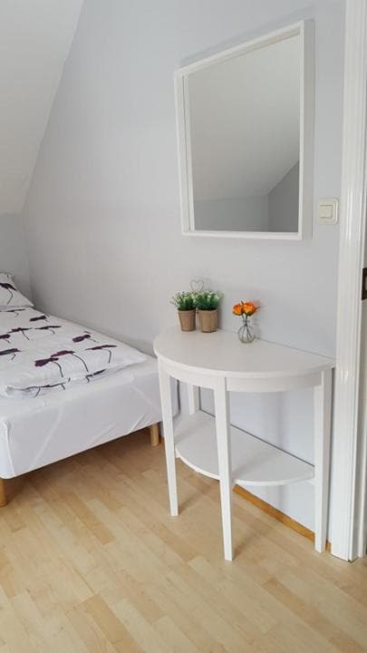 Two bathrooms Free parking Beds for 9 pers Great view