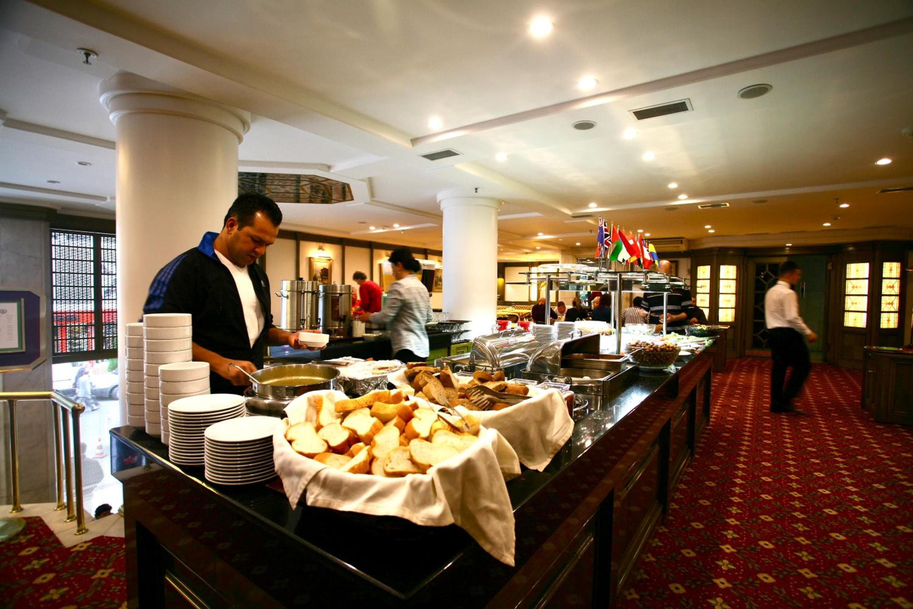 Istanbul Royal Hotel