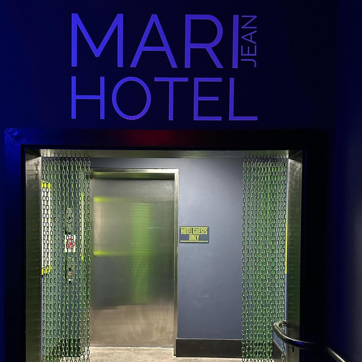Mari Jean Hotel - All Adults Welcome