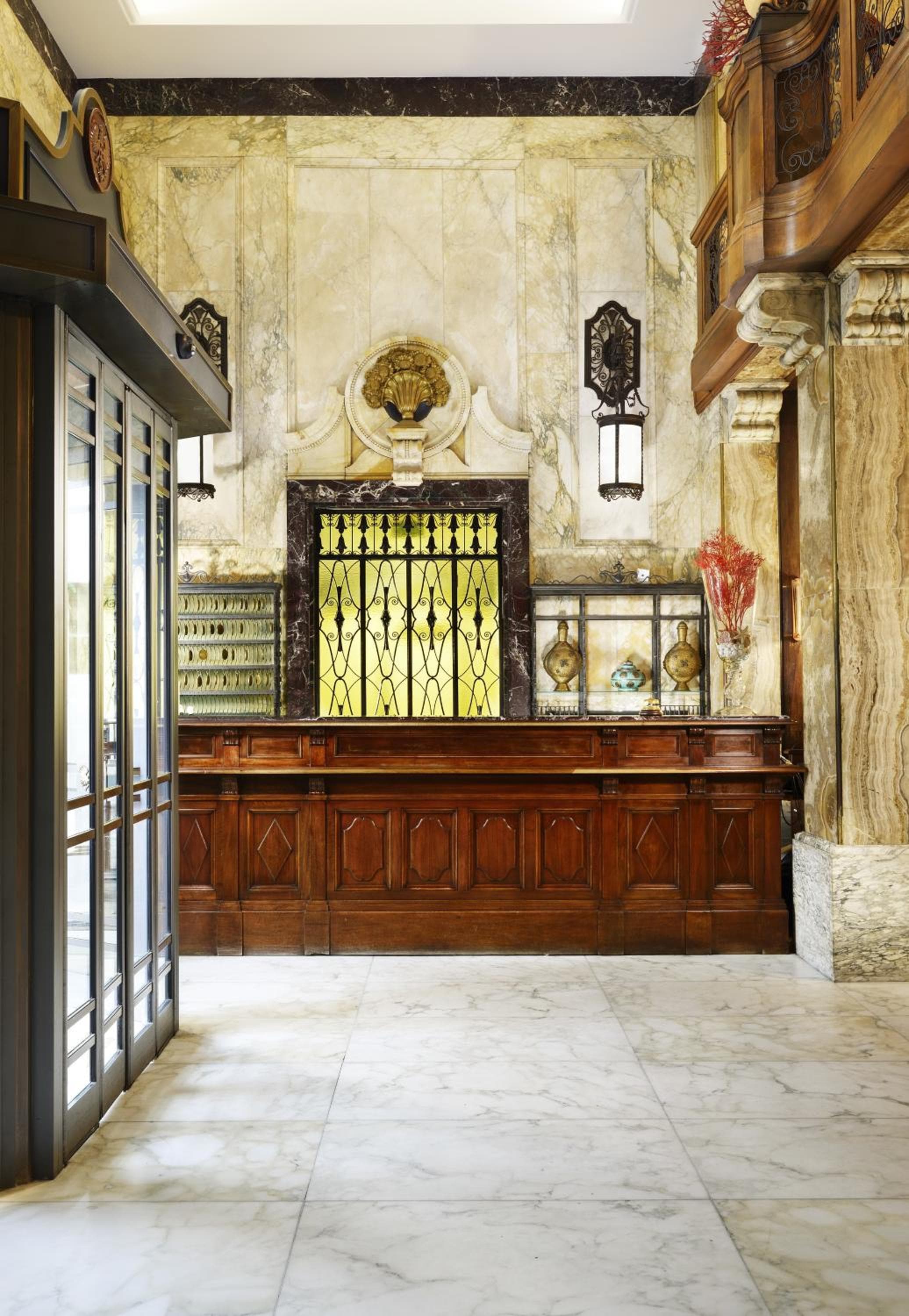 Grand Hotel Savoia Genova, Curio Collection by Hilton
