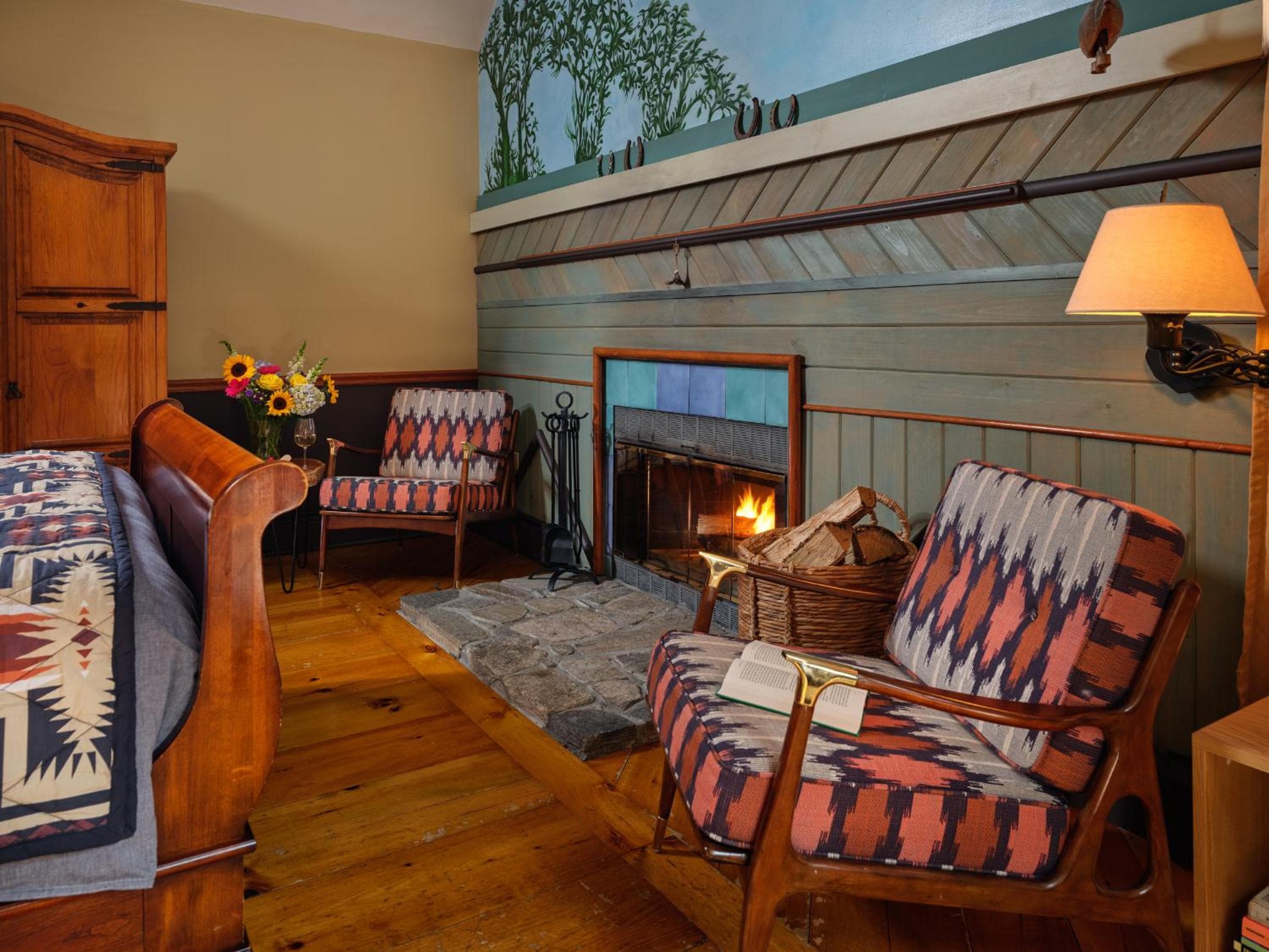 Abbey's Lantern Hill Inn