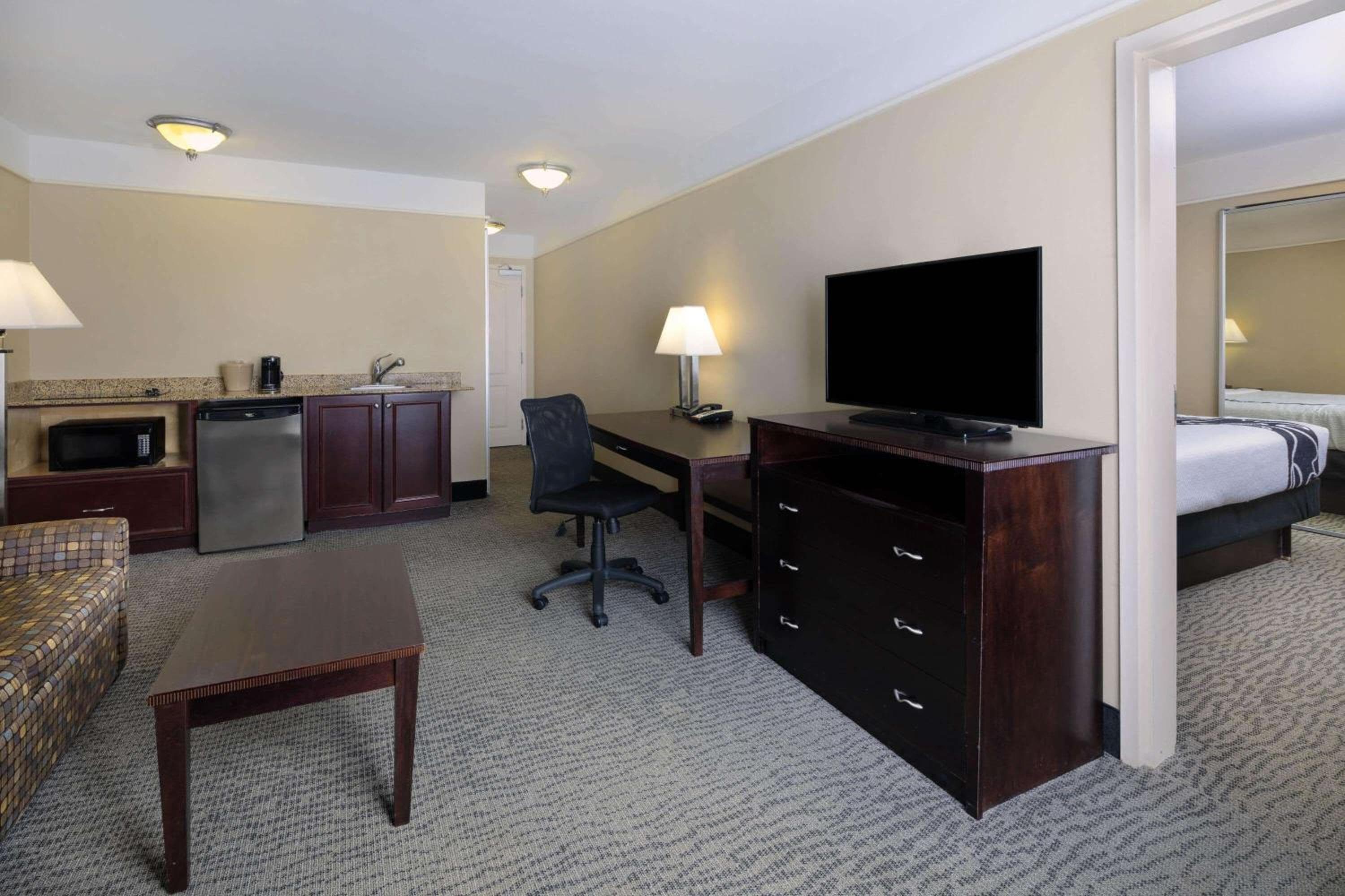 La Quinta by Wyndham Savannah Airport - Pooler