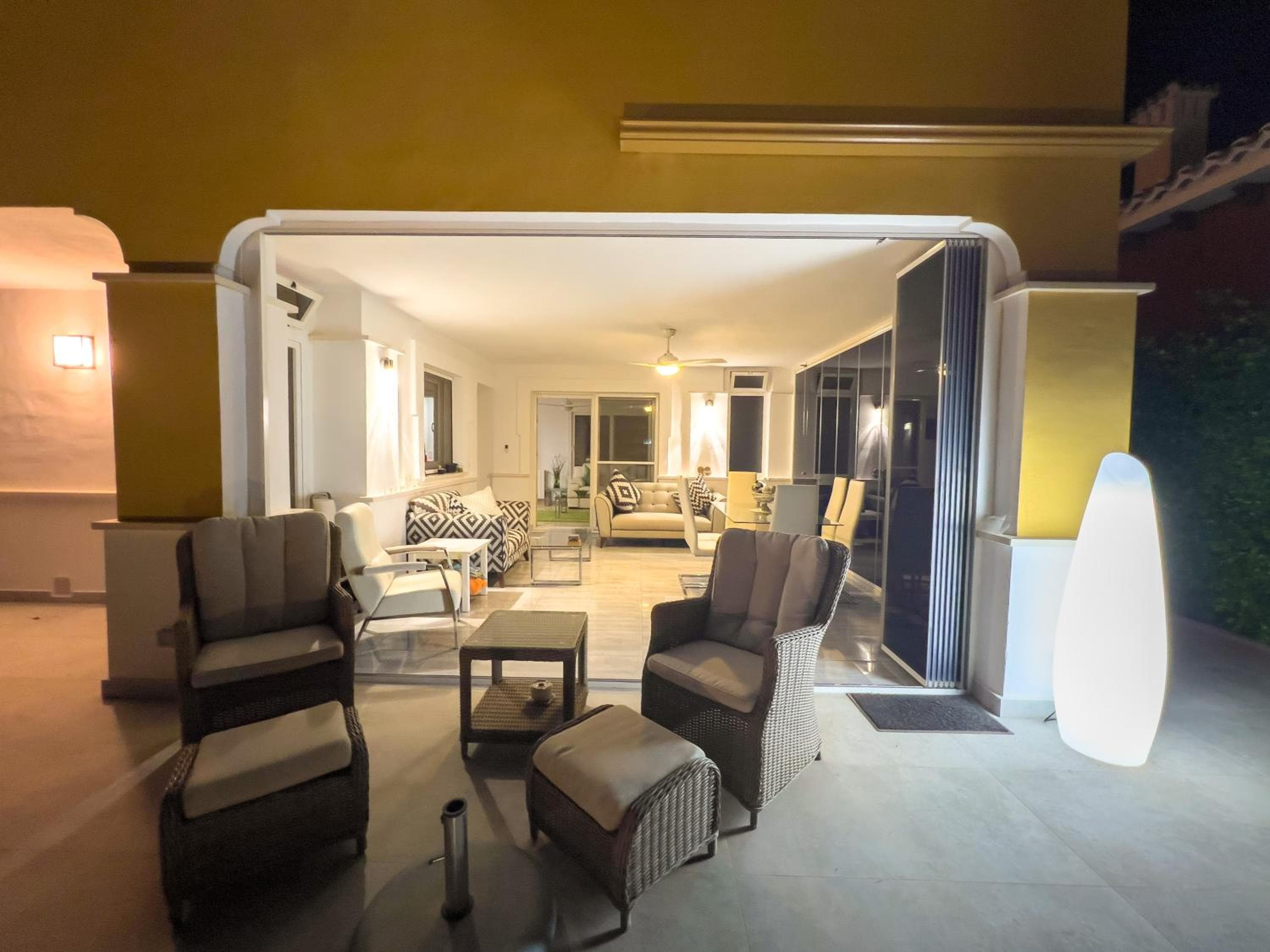 lounge