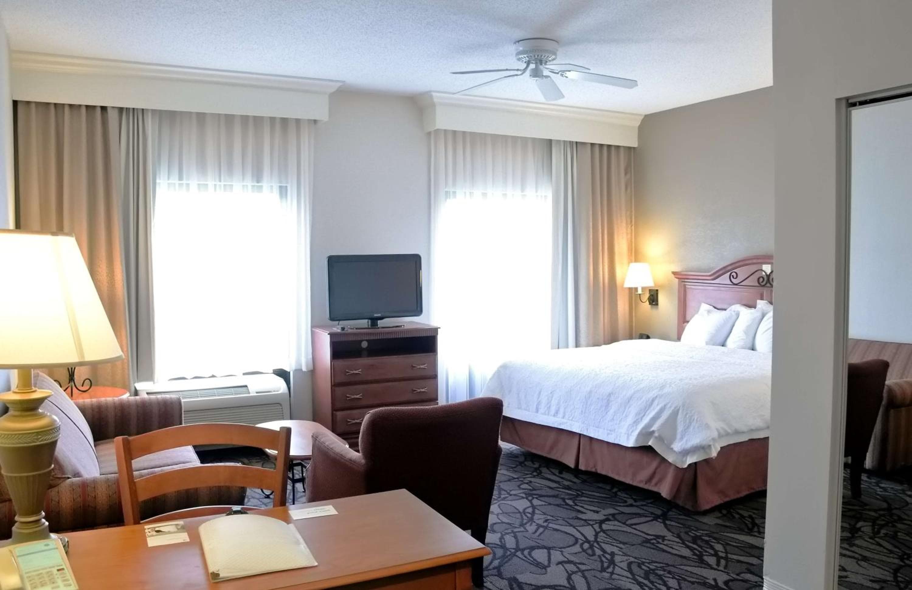 Hampton Inn & Suites Birmingham-Pelham - I-65