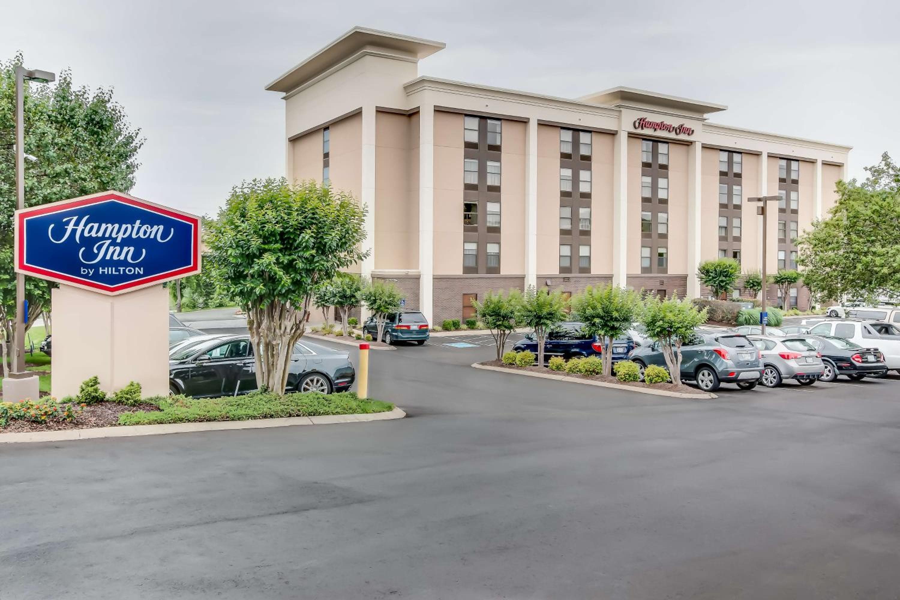 Hampton Inn Bellevue/Nashville I-40 West