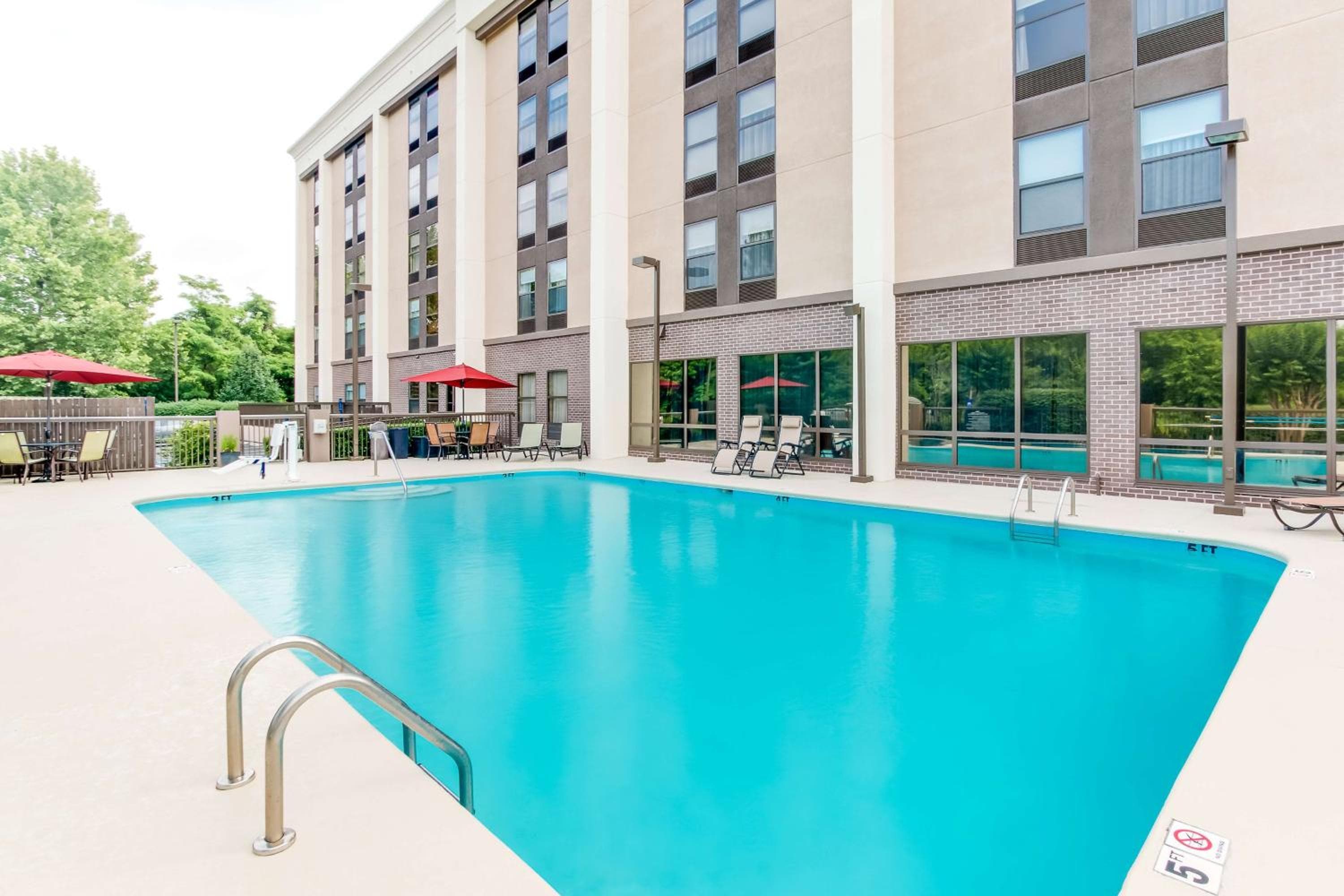 Hampton Inn Bellevue/Nashville I-40 West