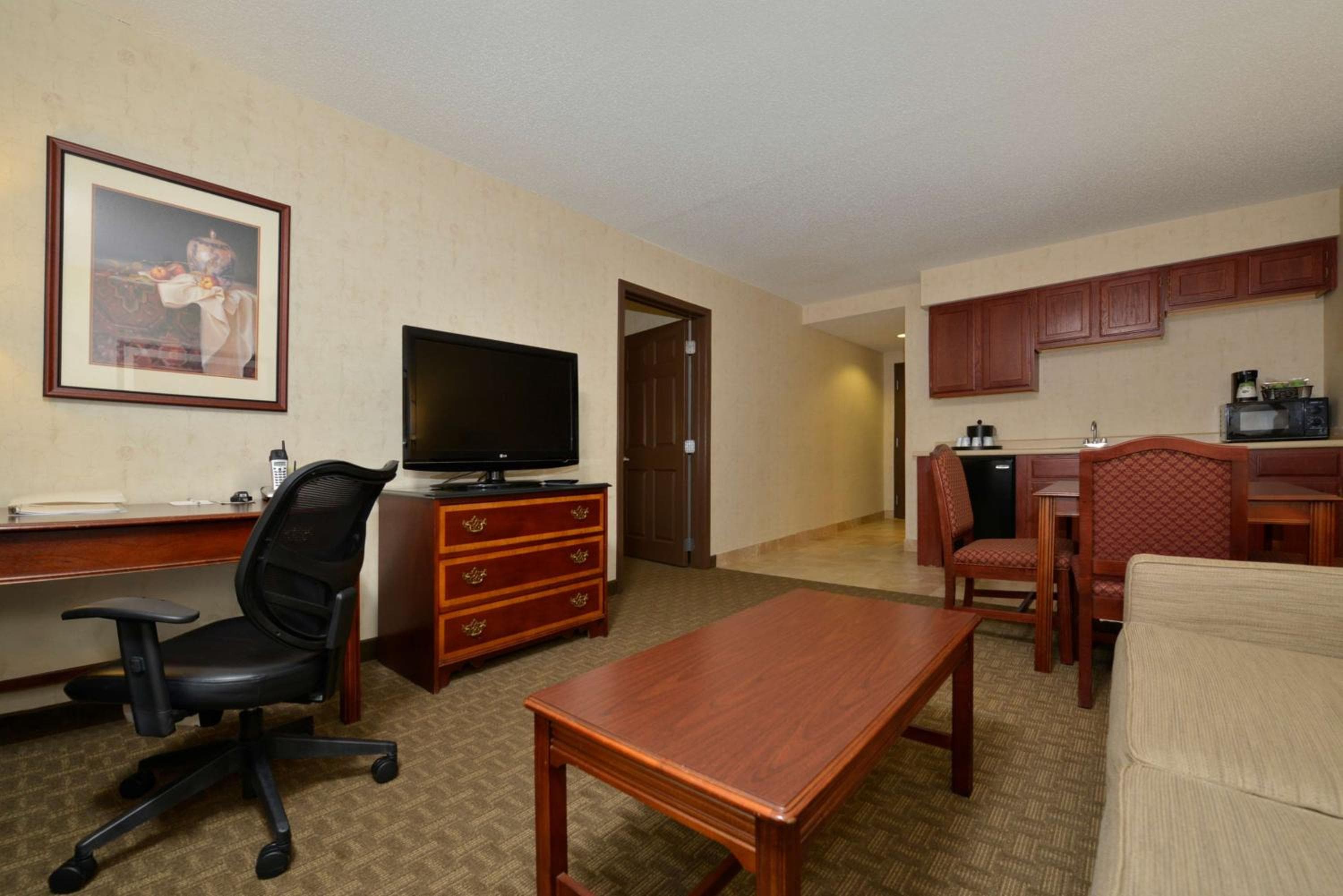 Hampton Inn East Aurora, NY