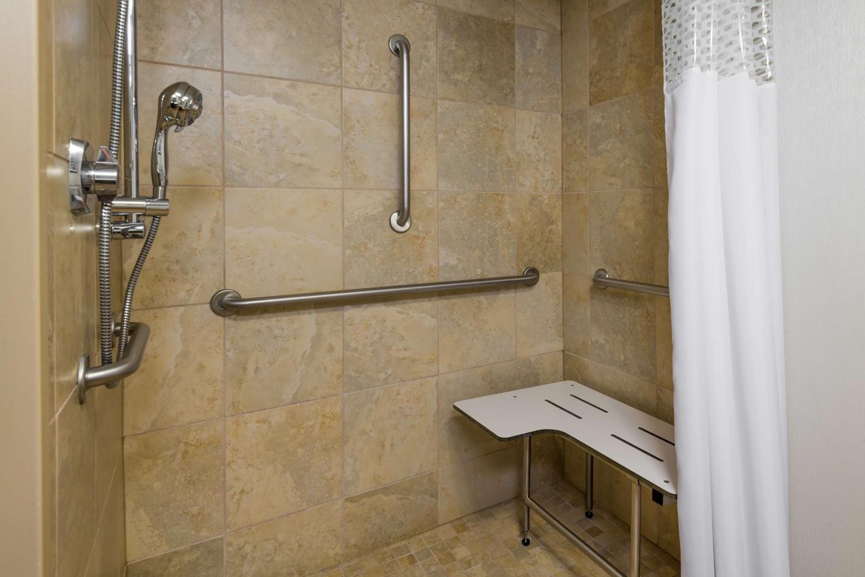 Hampton Inn Buffalo-Airport Galleria Mall