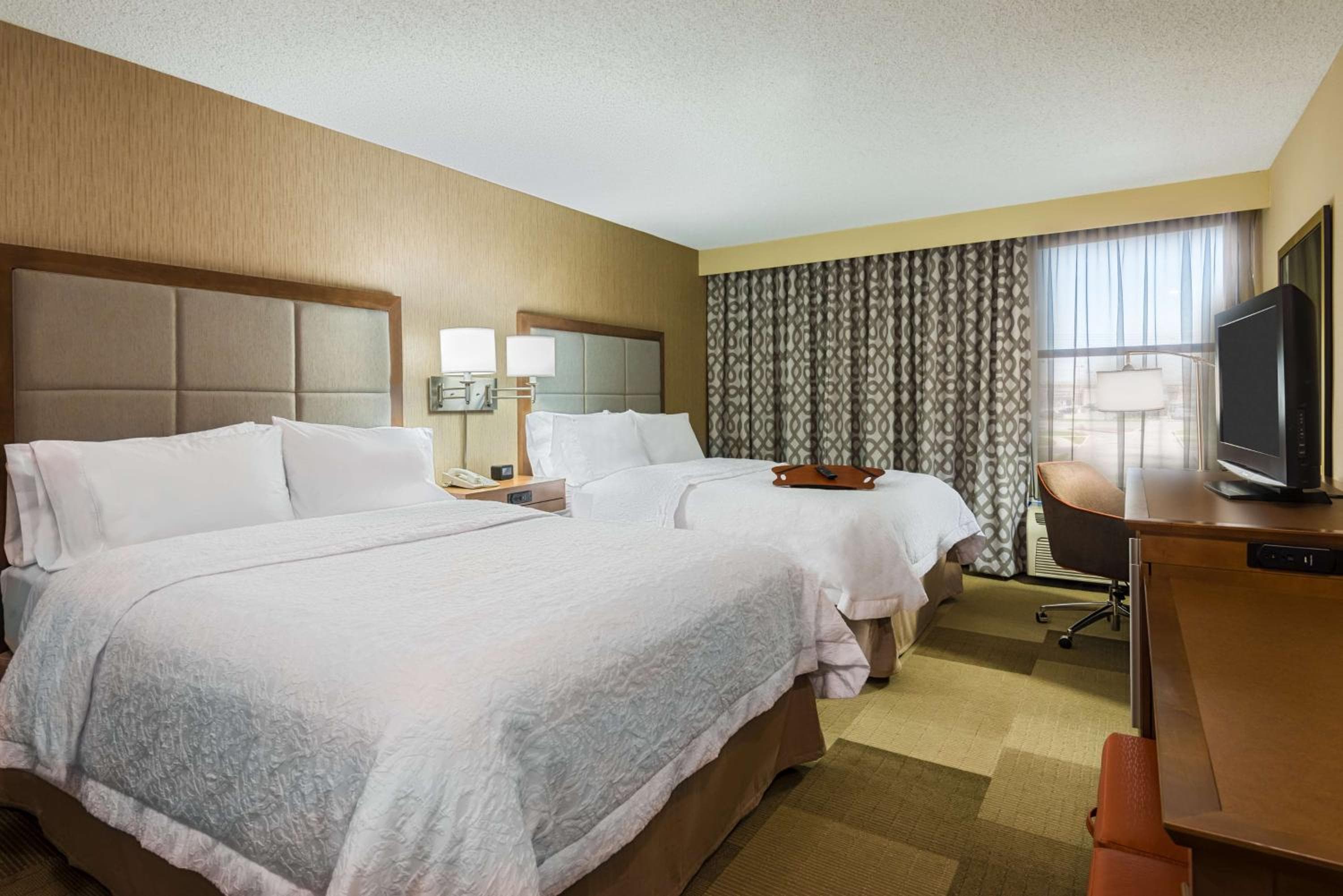 Hampton Inn Buffalo-Airport Galleria Mall