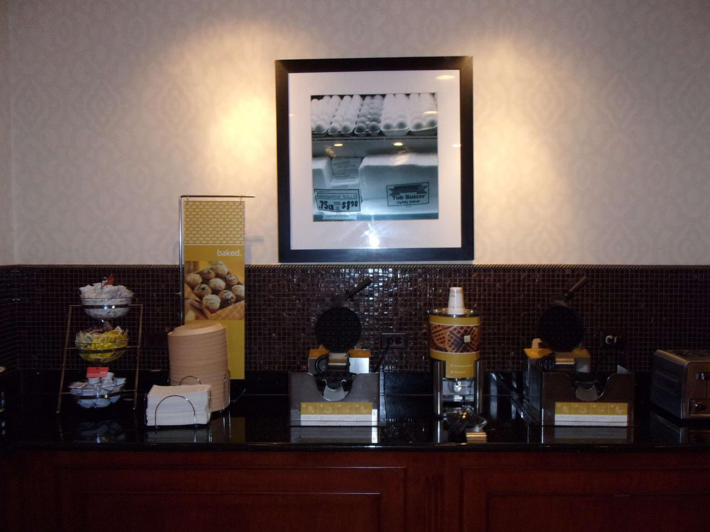 Hampton Inn & Suites Bolingbrook