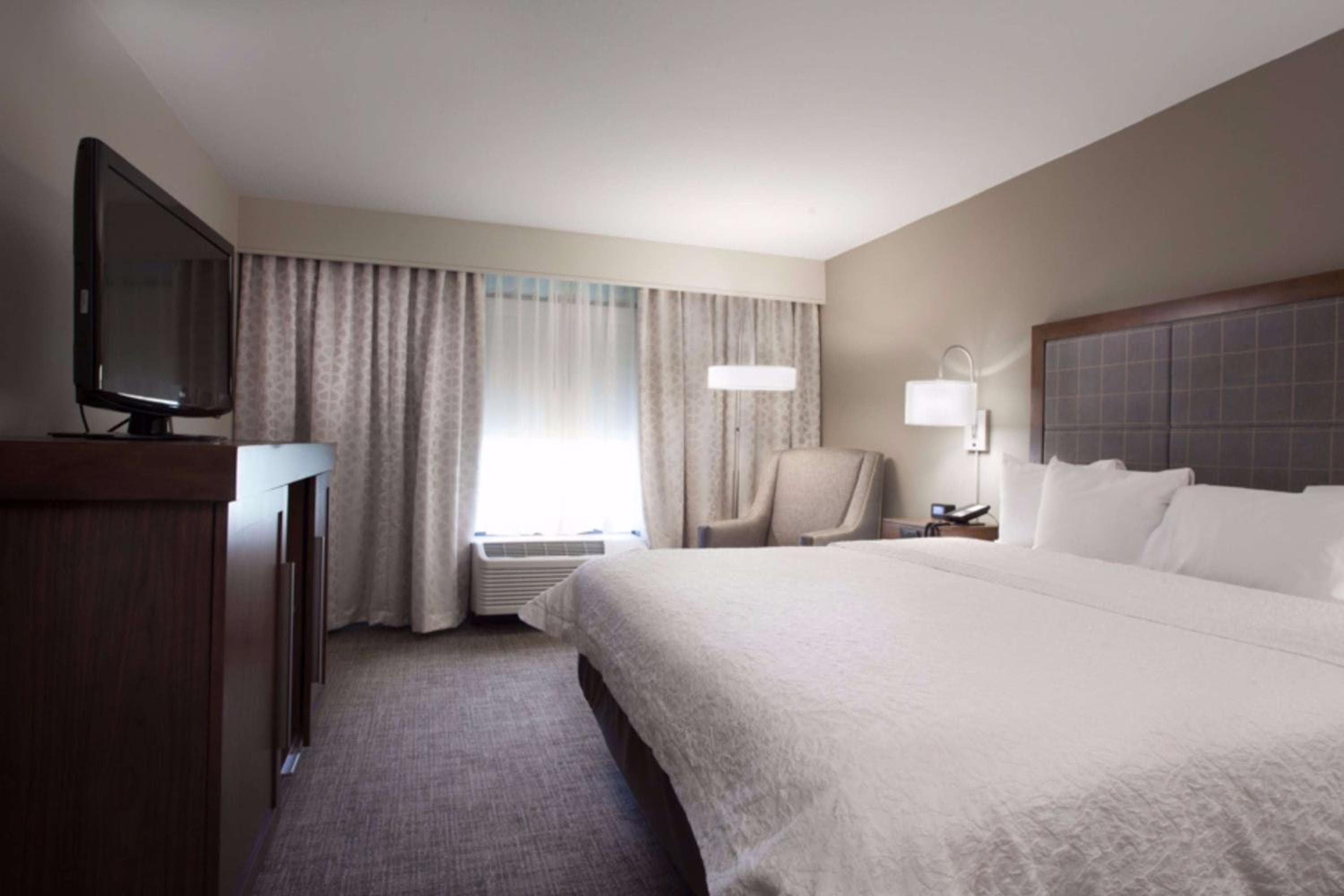 Hampton Inn & Suites Dallas DFW Airport North Grapevine