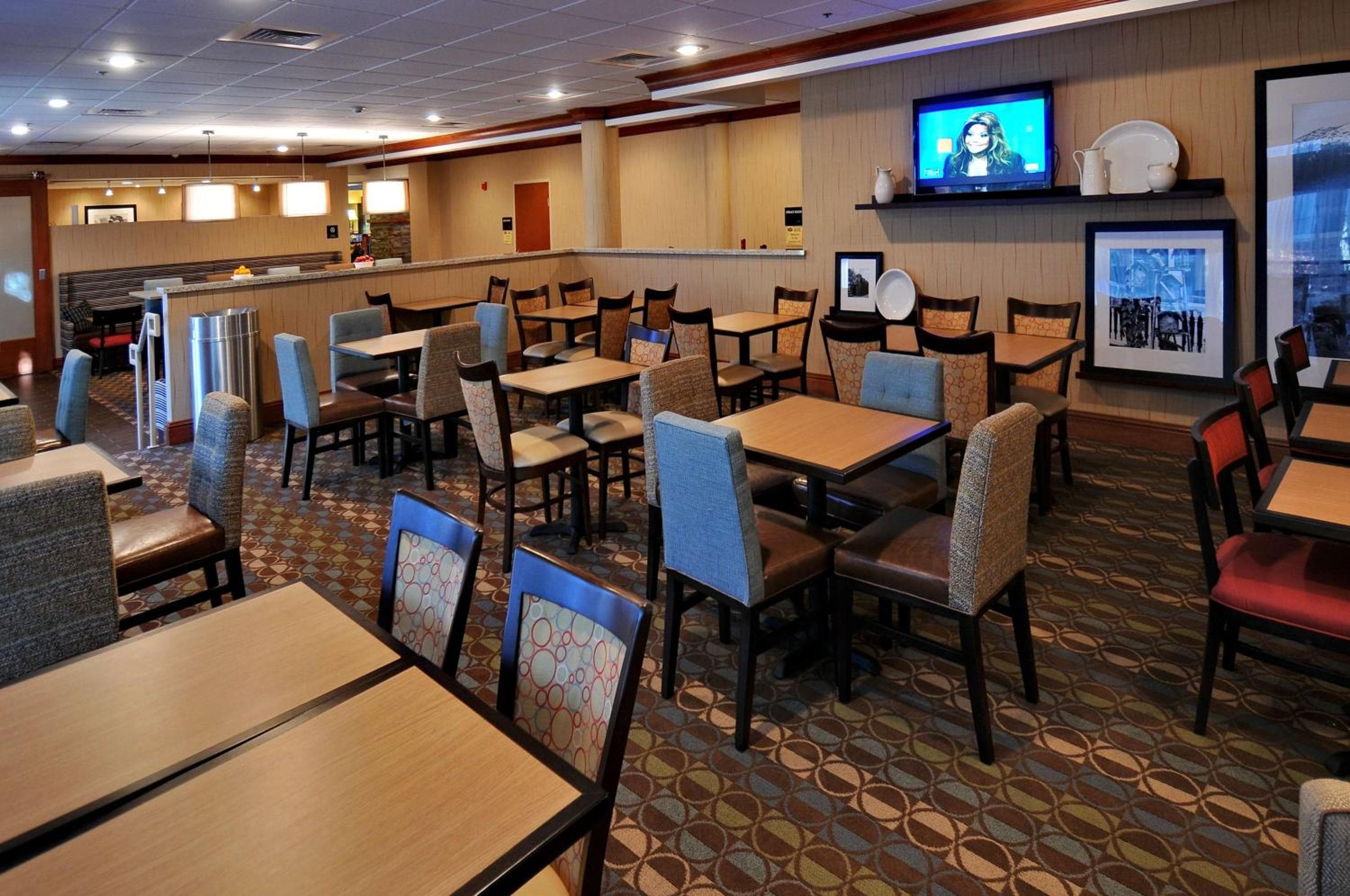 Hampton Inn Denver West Federal Center