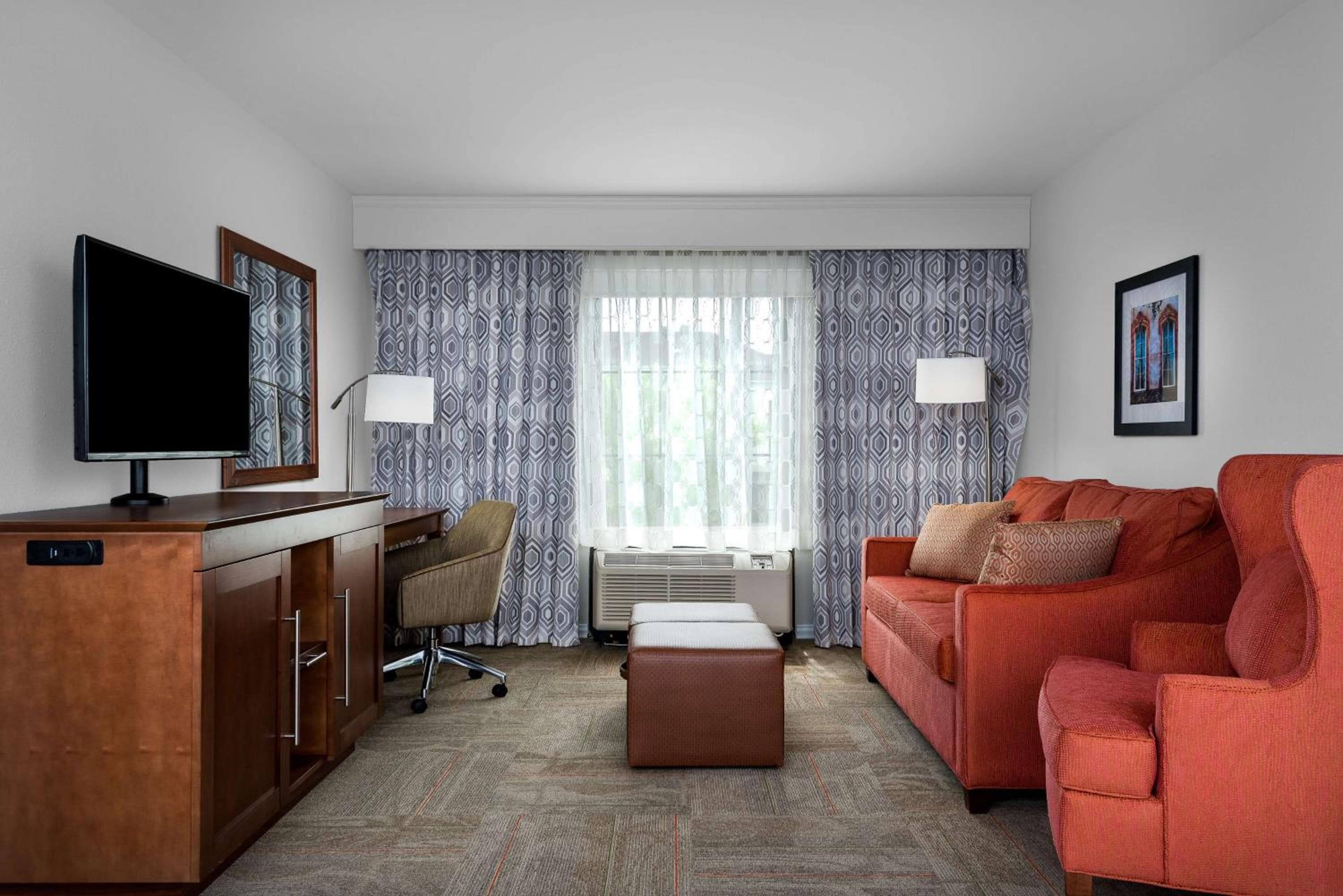 Hampton Inn & Suites Florence Center