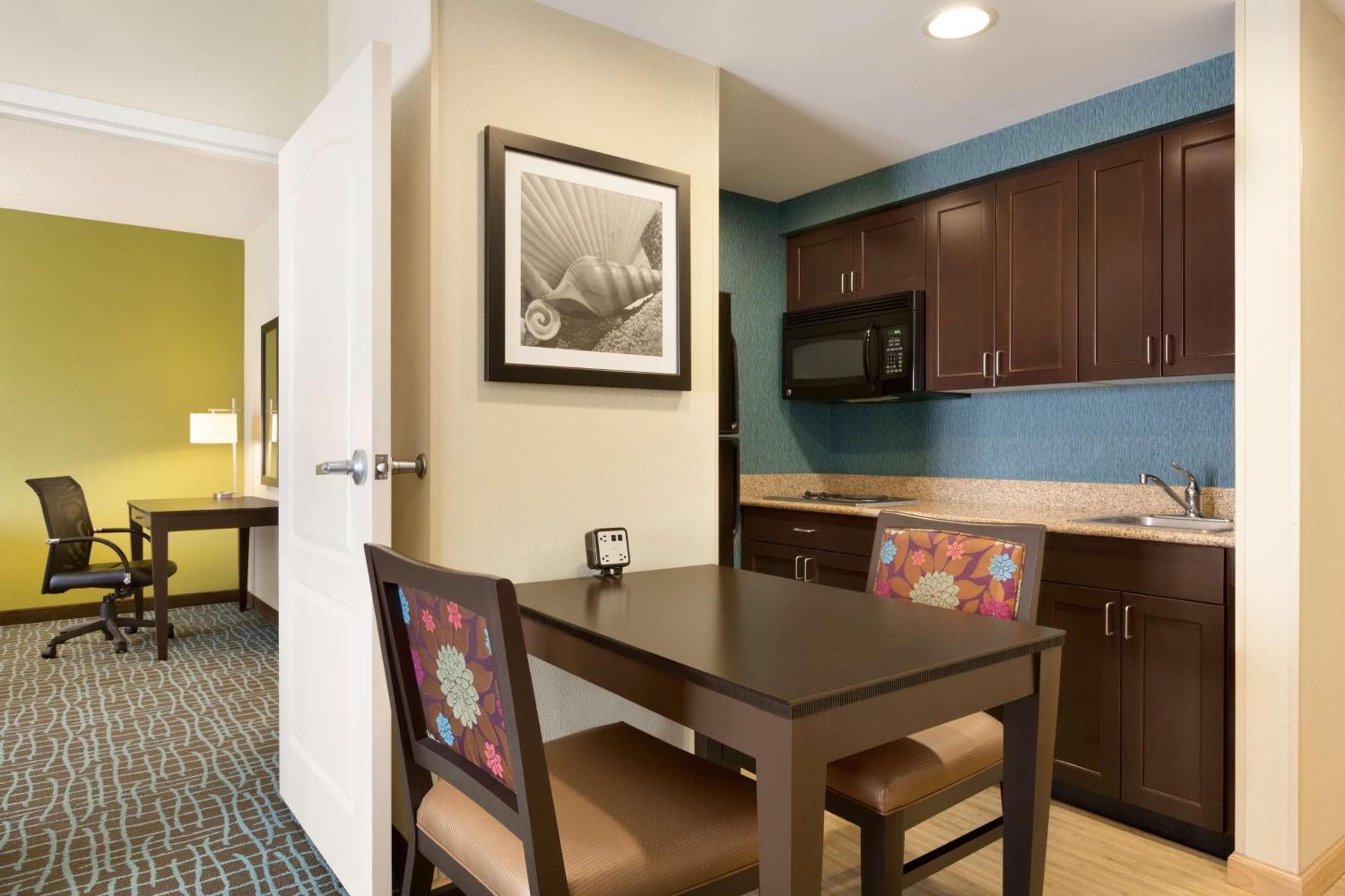 Homewood Suites Fort Myers Airport - FGCU