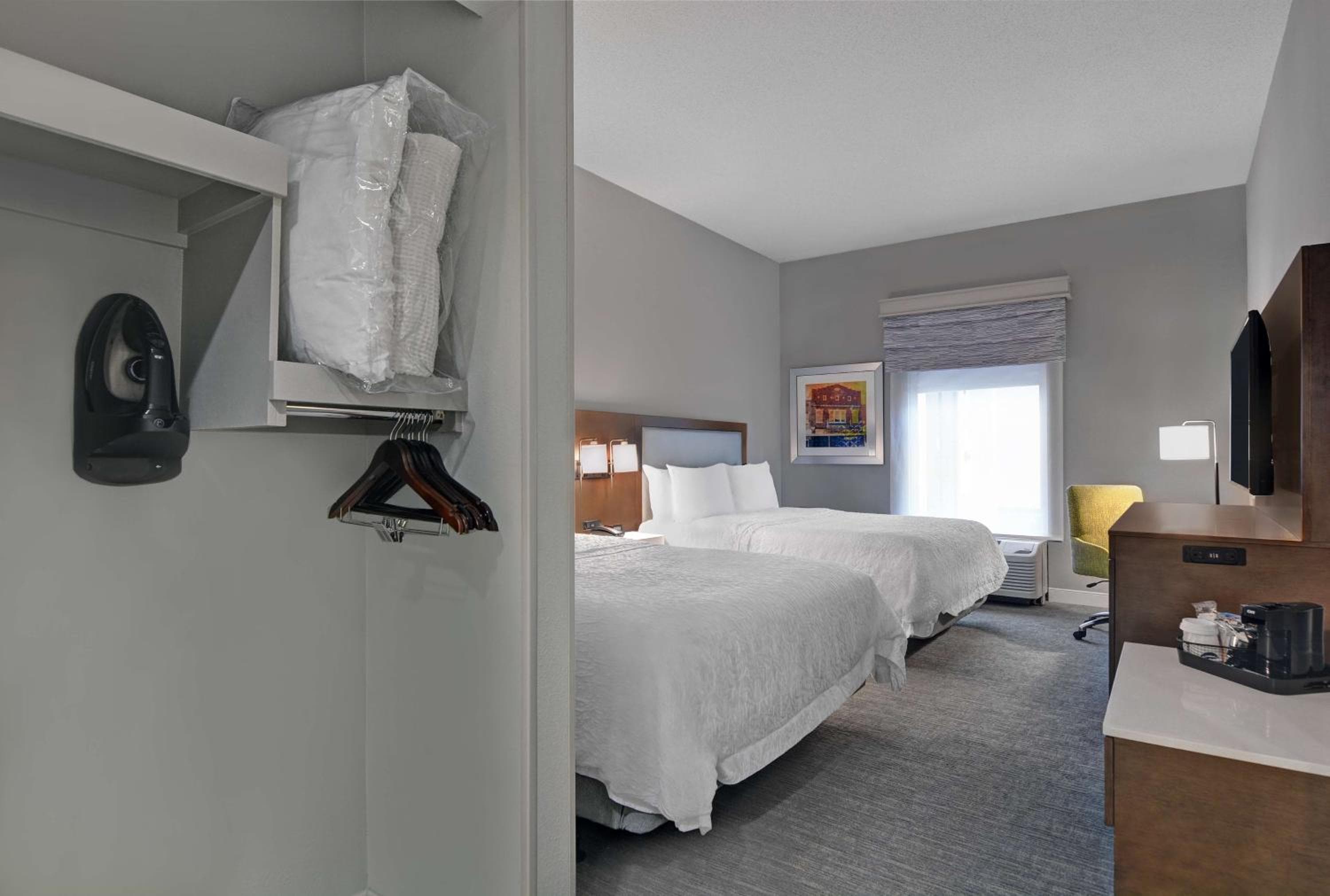 Hampton Inn Gallatin