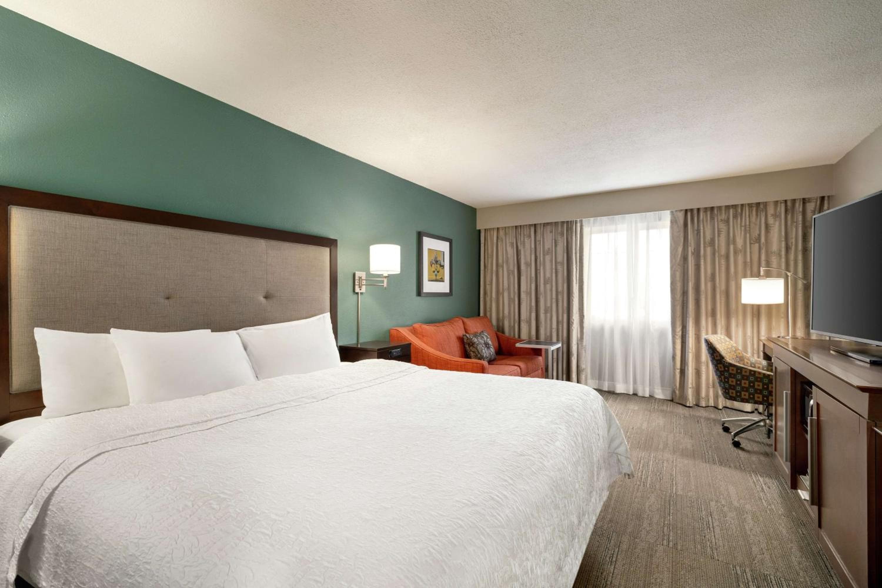Hampton Inn New Orleans/St.Charles Ave