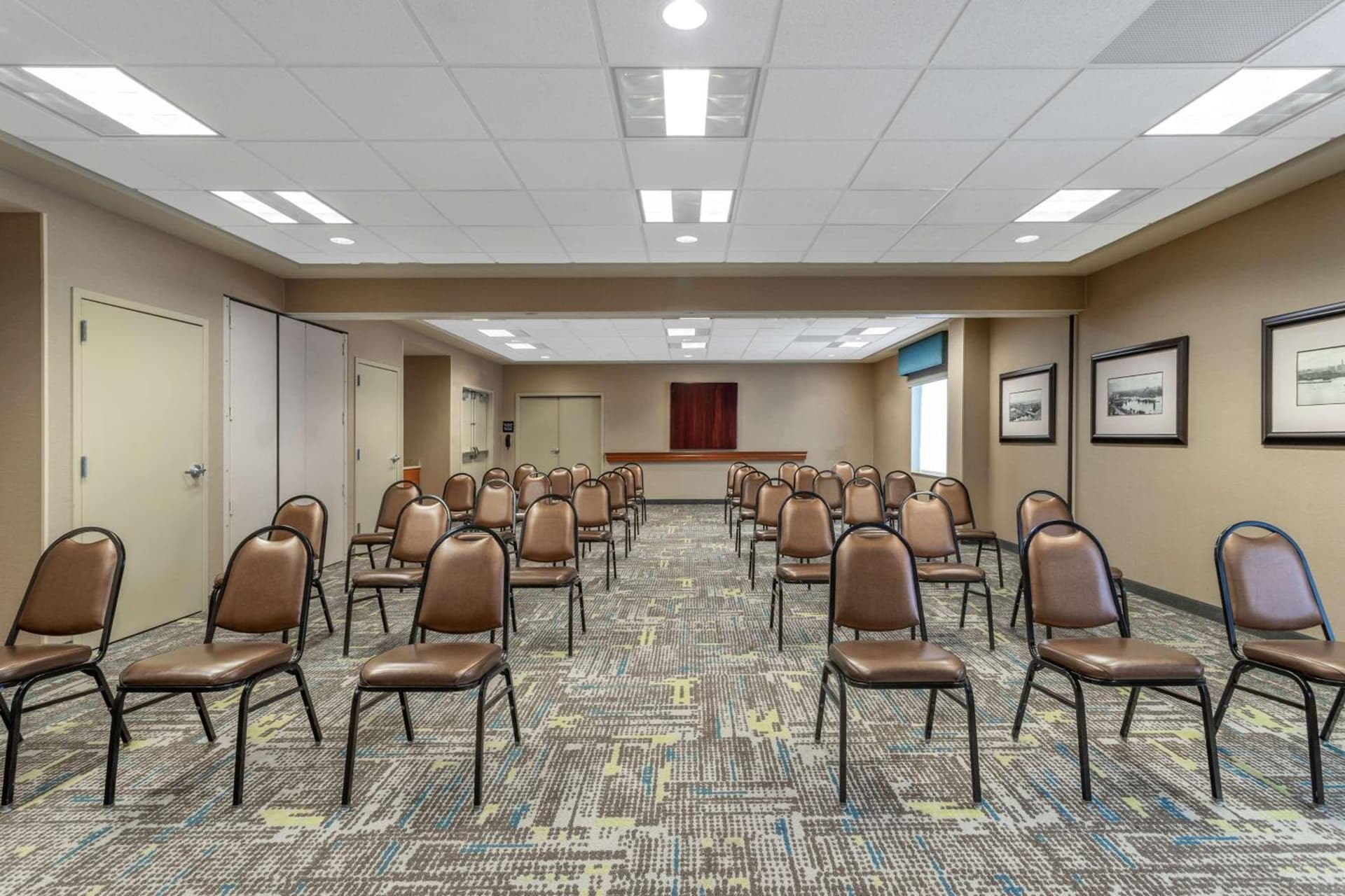 Hampton Inn & Suites Minneapolis St. Paul Airport - Mall of America