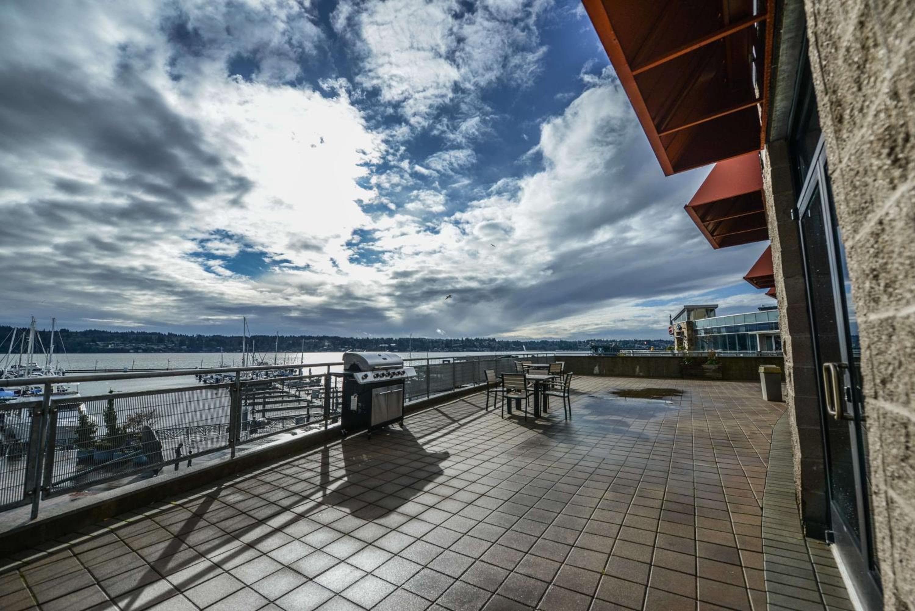 Hampton Inn & Suites Bremerton