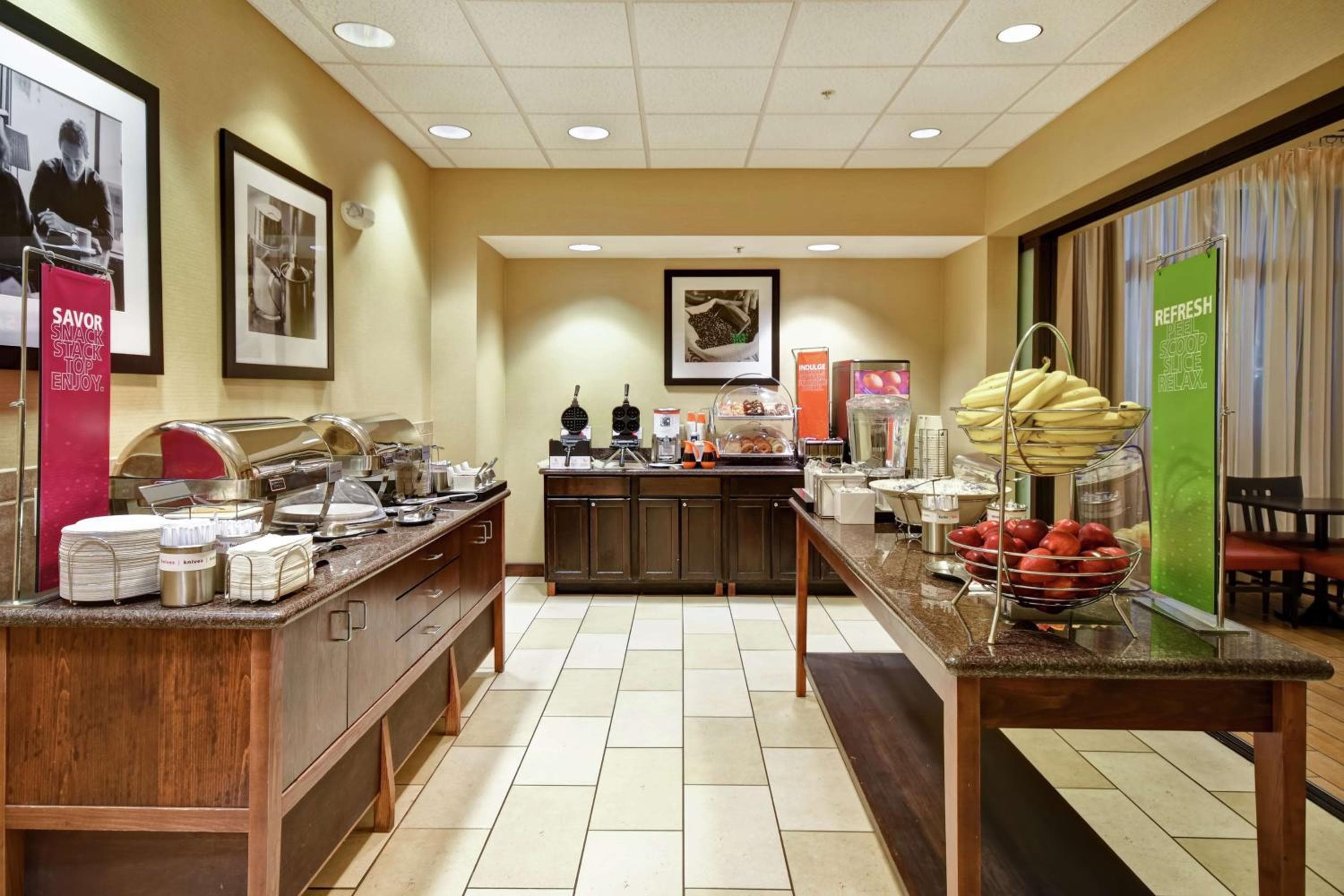 Hampton Inn & Suites Folsom