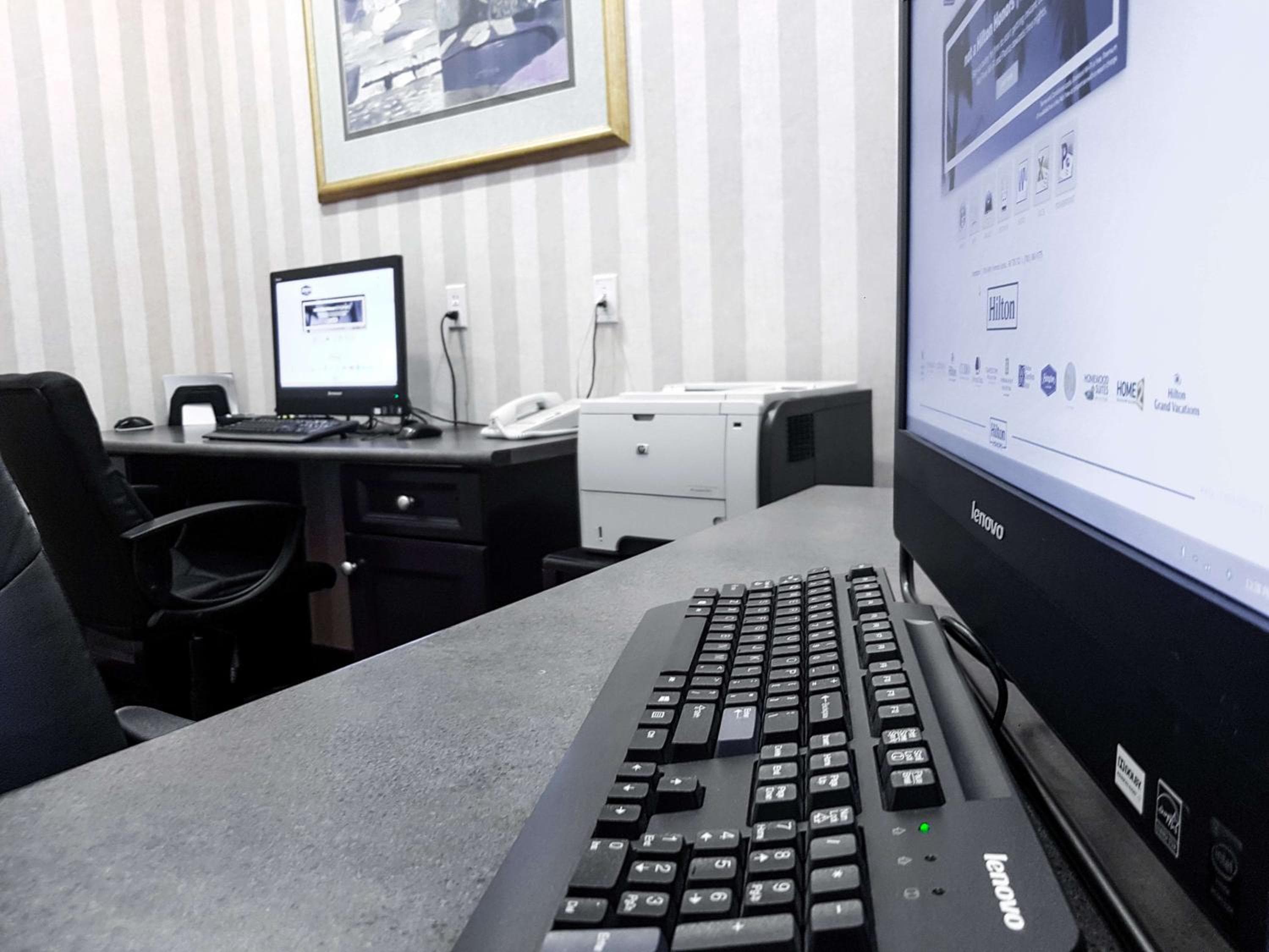 Hampton Inn & Suites by Hilton Edmonton International Airport