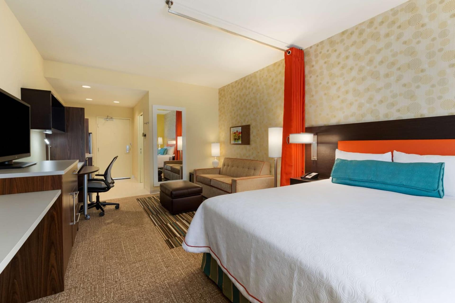 Home2 Suites by Hilton West Edmonton