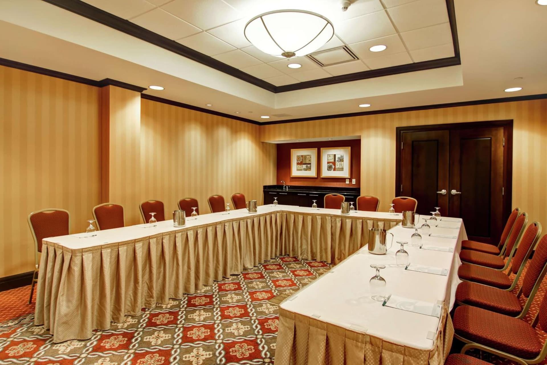 Homewood Suites by Hilton Toronto Airport Corporate Centre