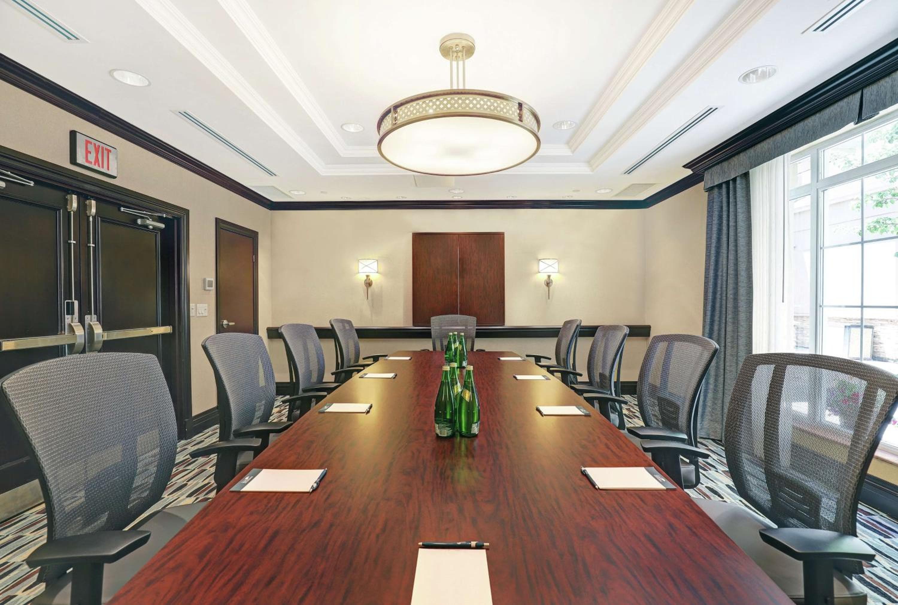 Homewood Suites by Hilton Cambridge-Waterloo, Ontario