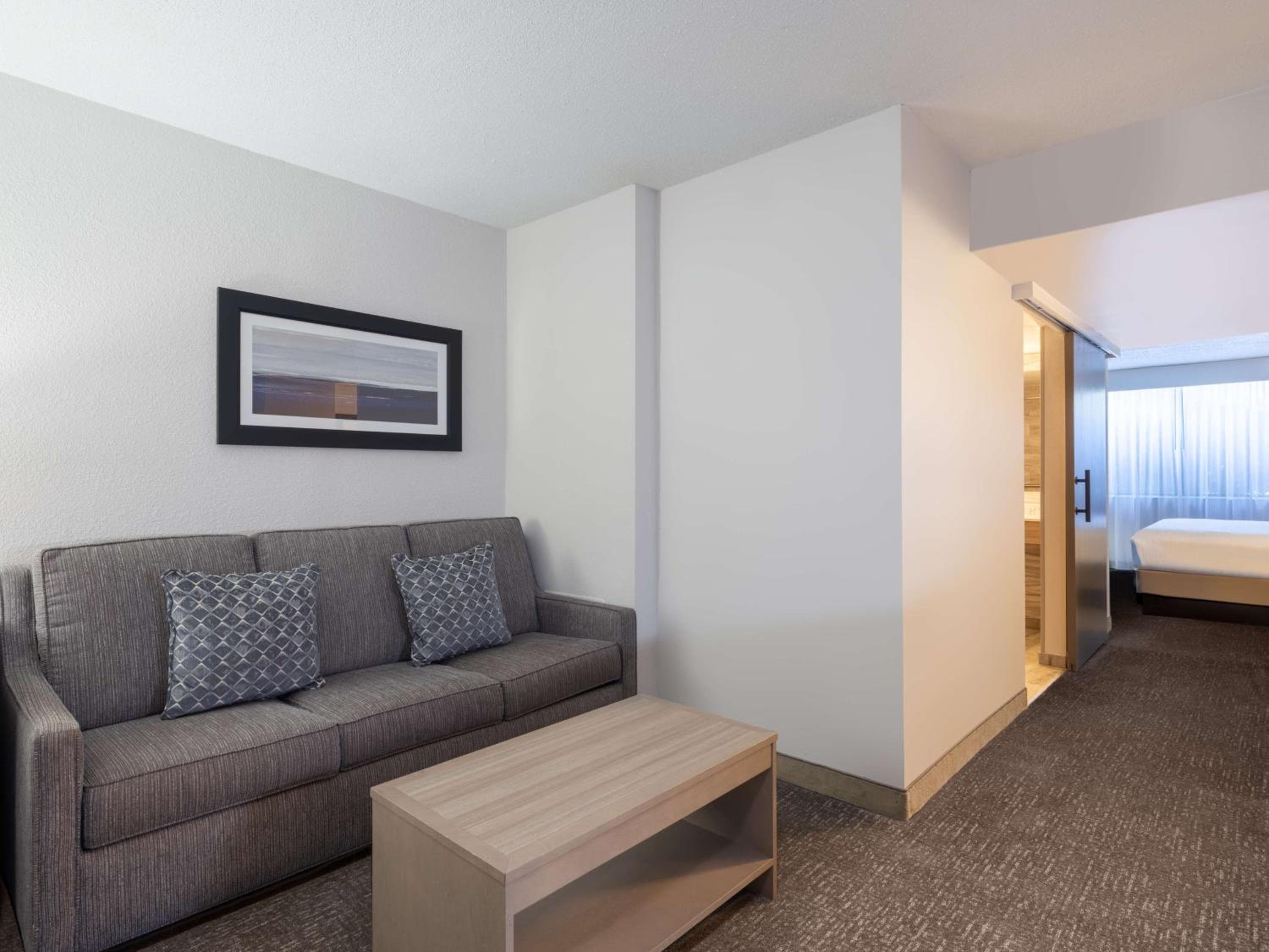 Embassy Suites Baltimore - North/Hunt Valley