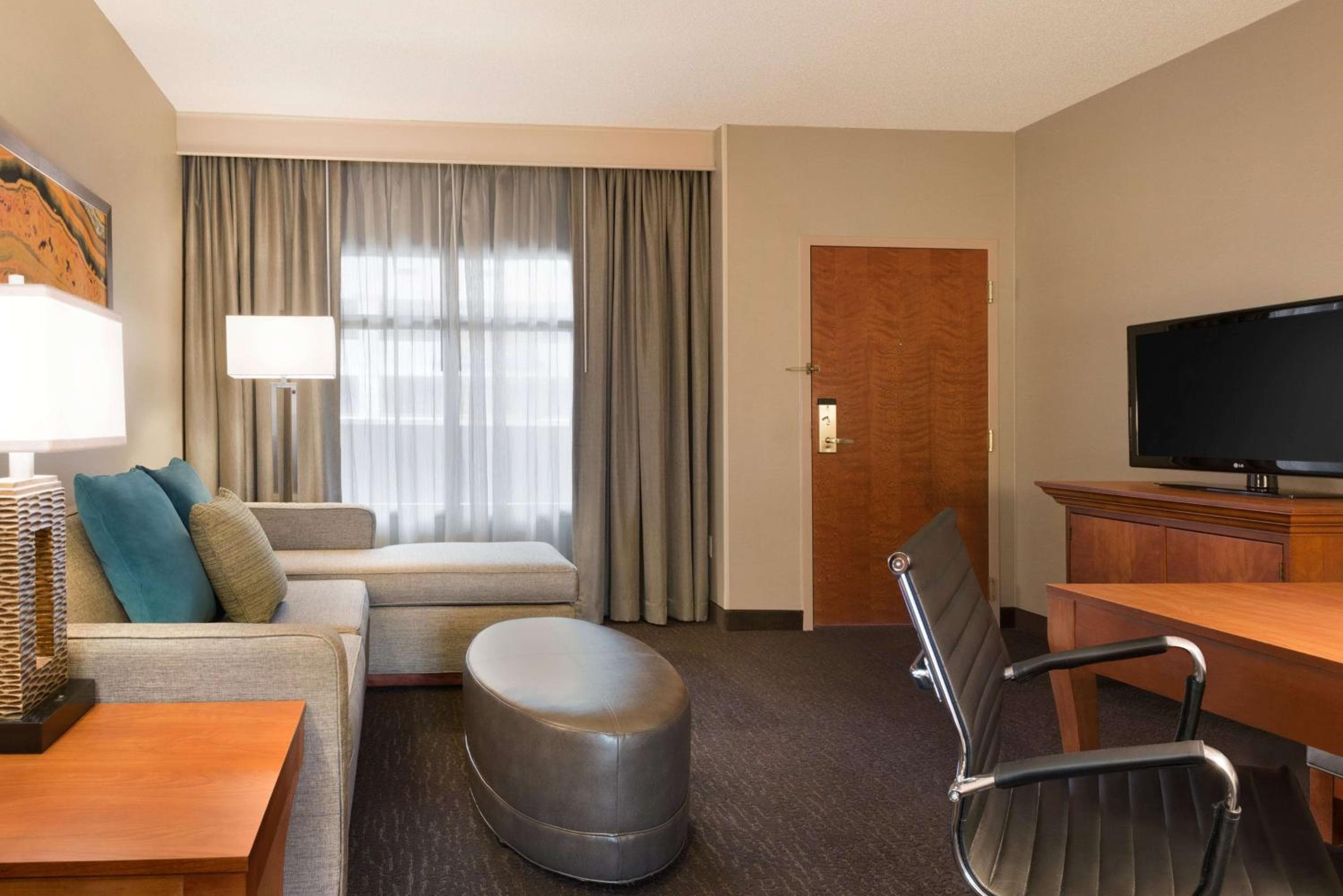 Embassy Suites by Hilton Franklin Cool Spring