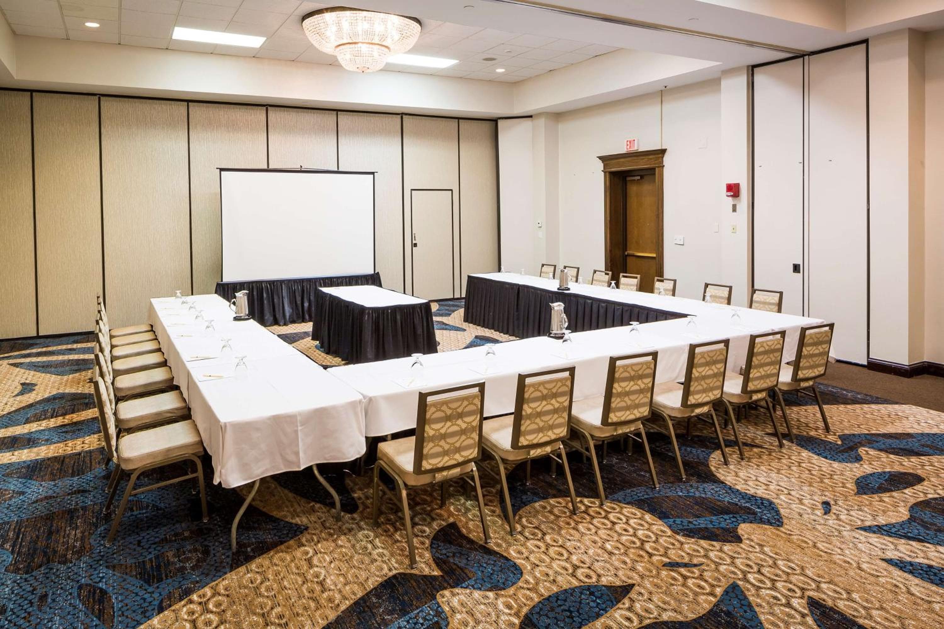 DoubleTree by Hilton Boston-Milford